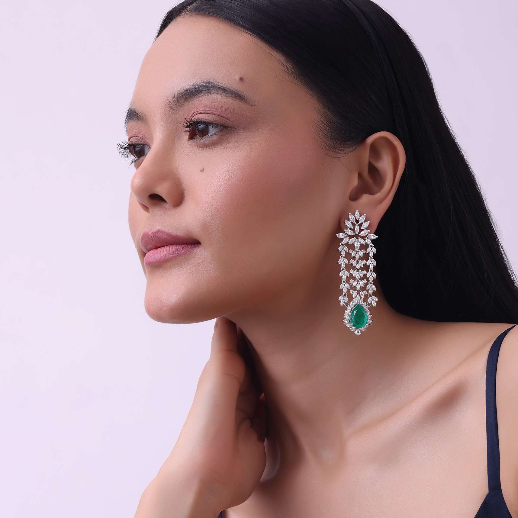 92.5 Sterling Silver Dangler With Emerald Drop And Uncut Faux Diamonds - Image 2