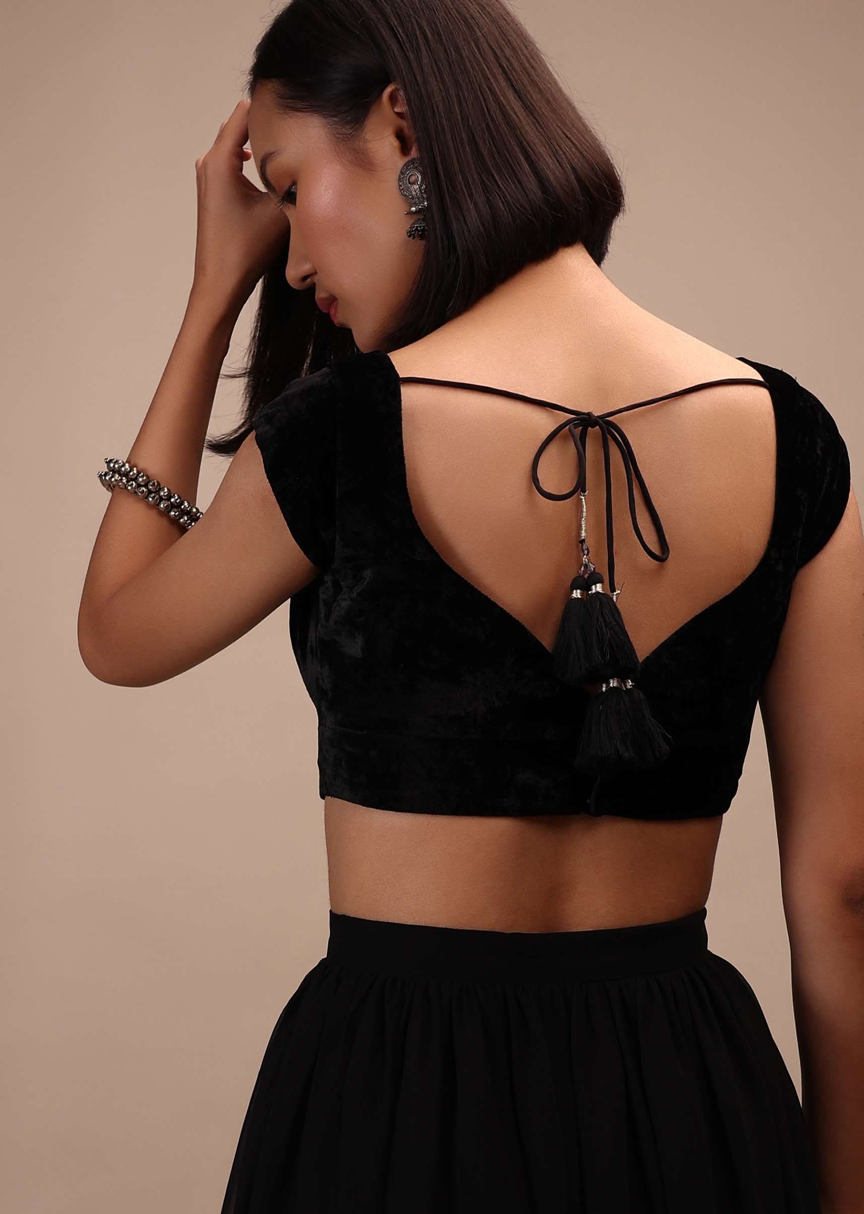 Black Cap Sleeves Blouse With A Sweetheart Neckline Straight Hem Cut With Tie-Up Tassle Dori At The Back - Image 2