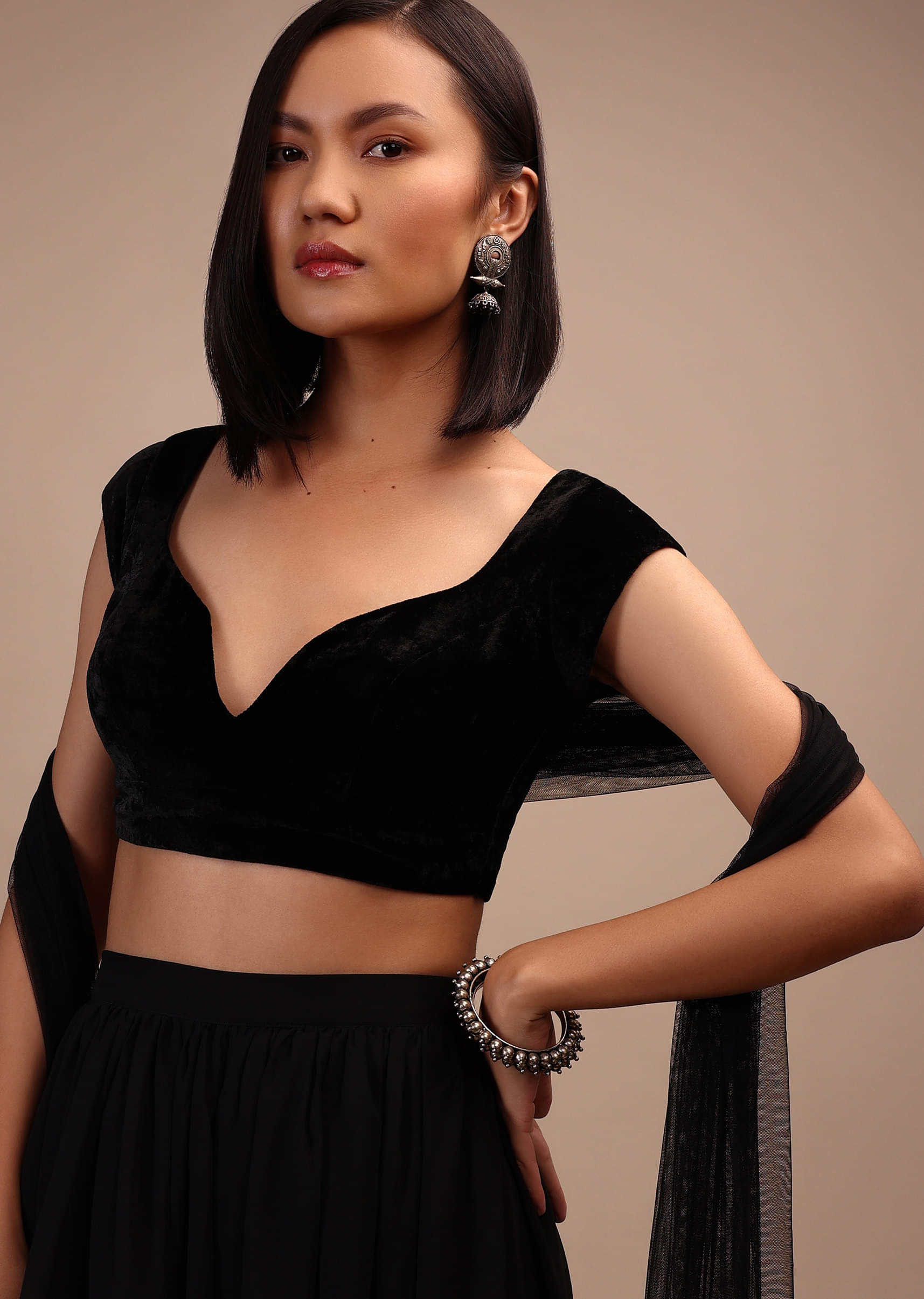Black Cap Sleeves Blouse With A Sweetheart Neckline Straight Hem Cut With Tie-Up Tassle Dori At The Back - Image 6