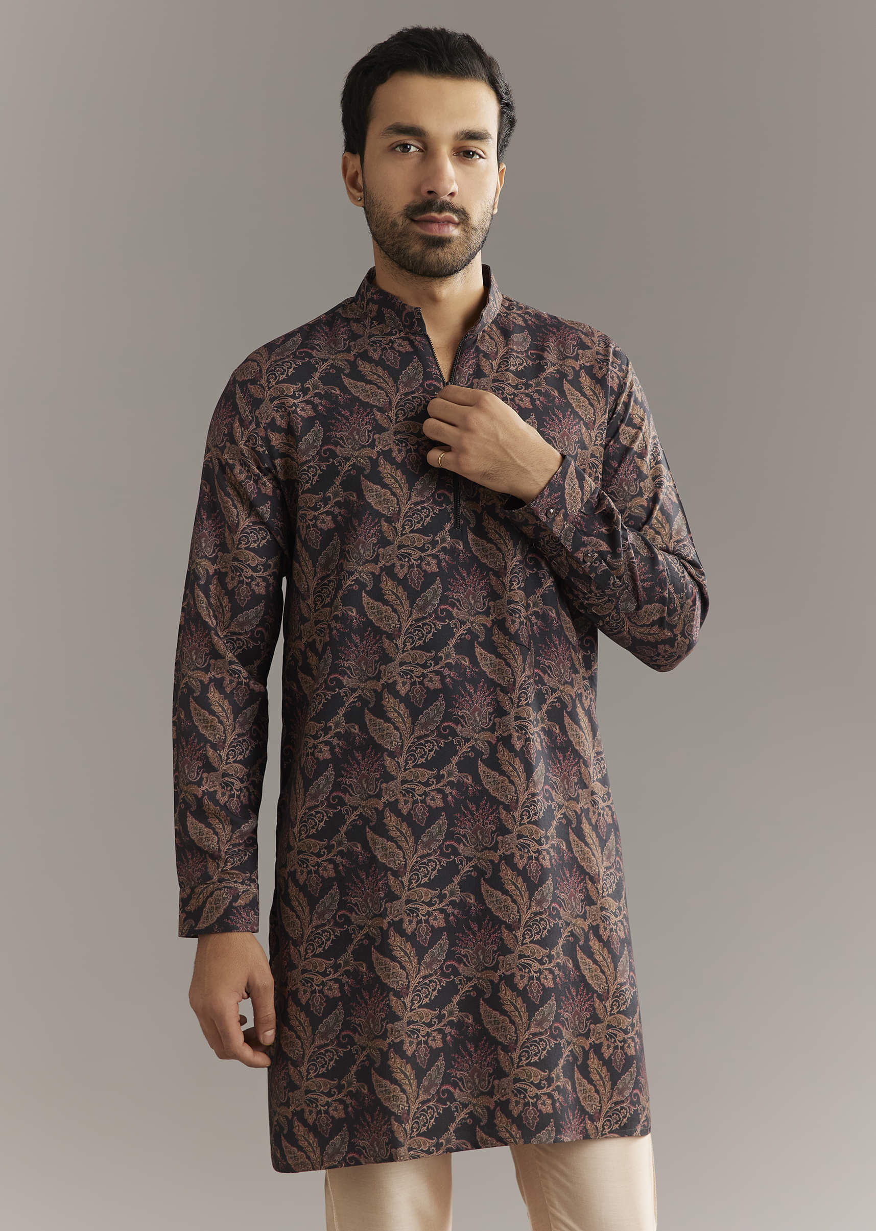 Black Pashmina Silk Kurta Set With Vine Prints - Image 3