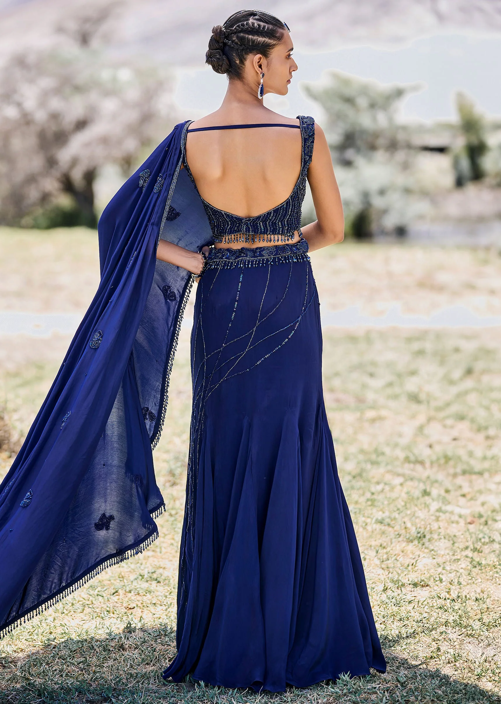 Blue Embroidered Asymmetric Fishcut Crepe Skirt With Blouse And Pallu - Image 5