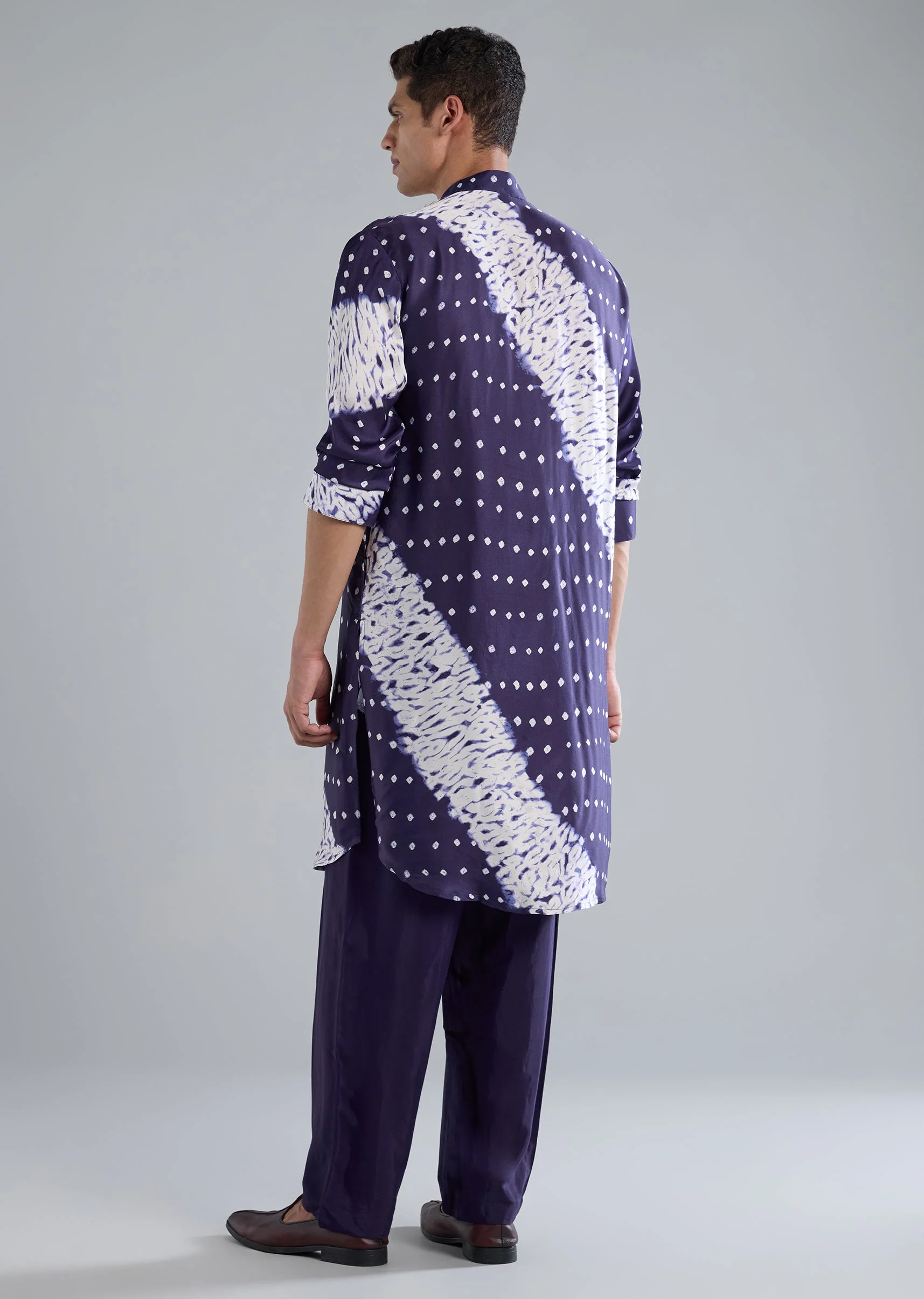 Blue Kurta Set With Bandhani And Shibori Prints - Image 5