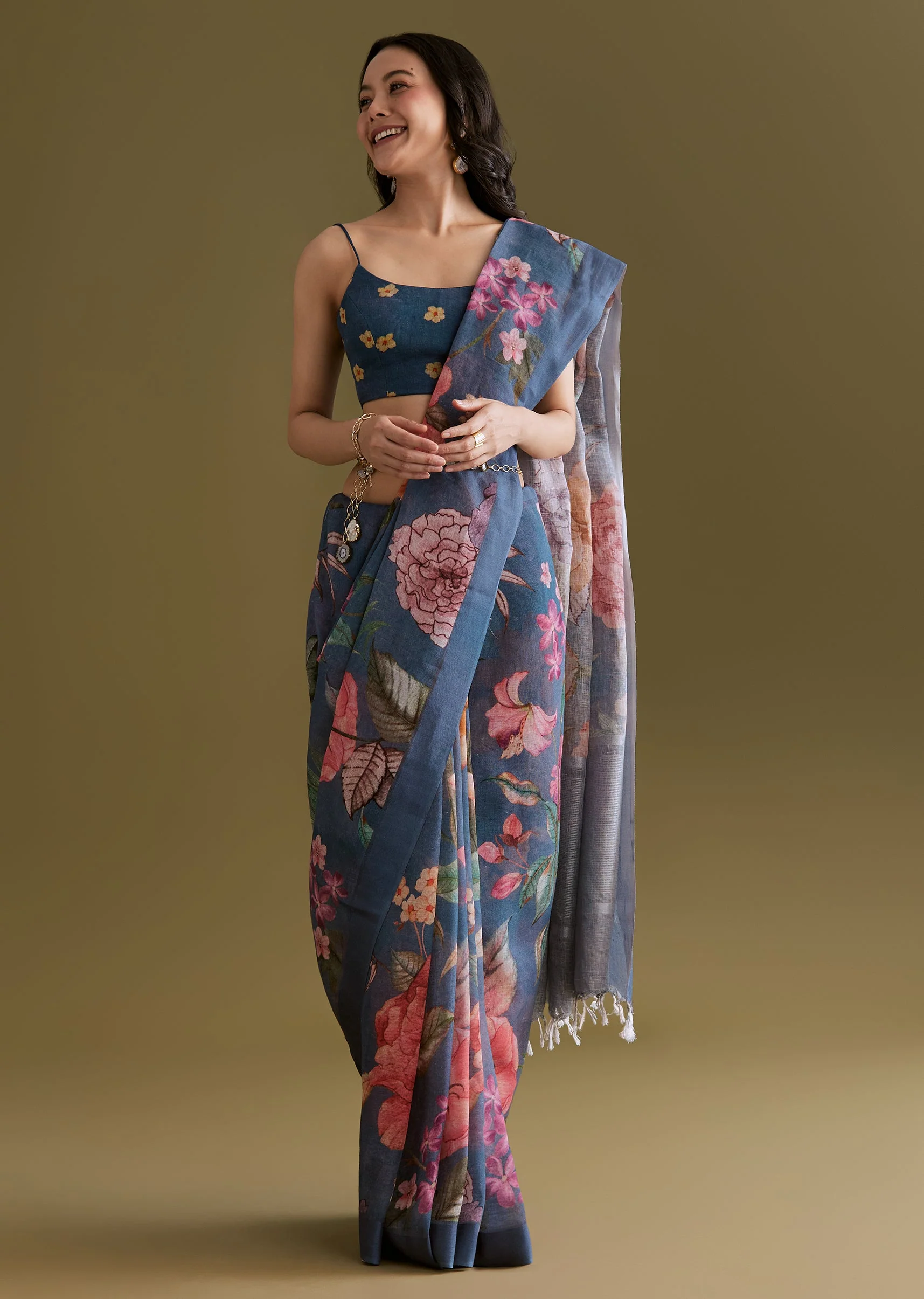 Blue Linen Saree With Botanical Floral Prints - Image 5