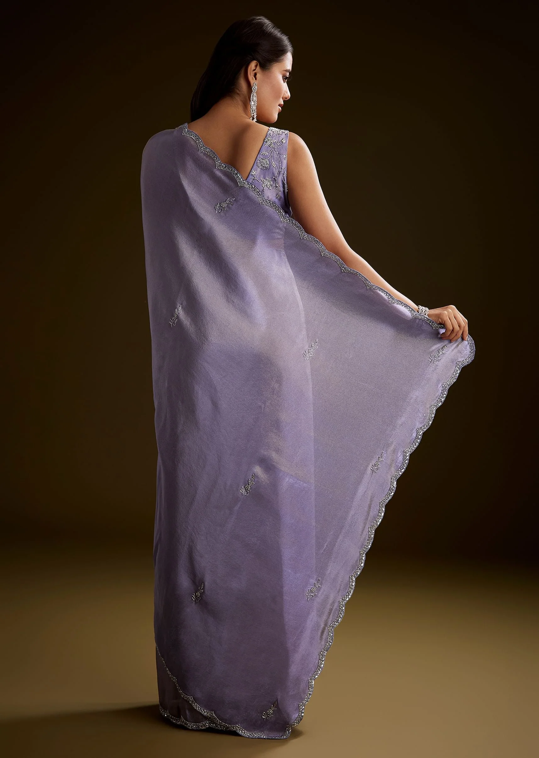 Blush Grey Tissue Saree With Cutdana And Sequins Embroidery And Scallop Border - Image 6