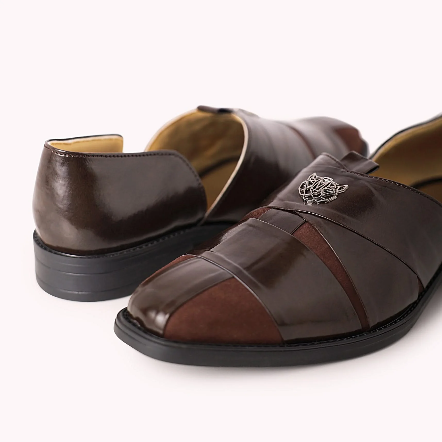 Brown Juttis with Block Heels - Image 4