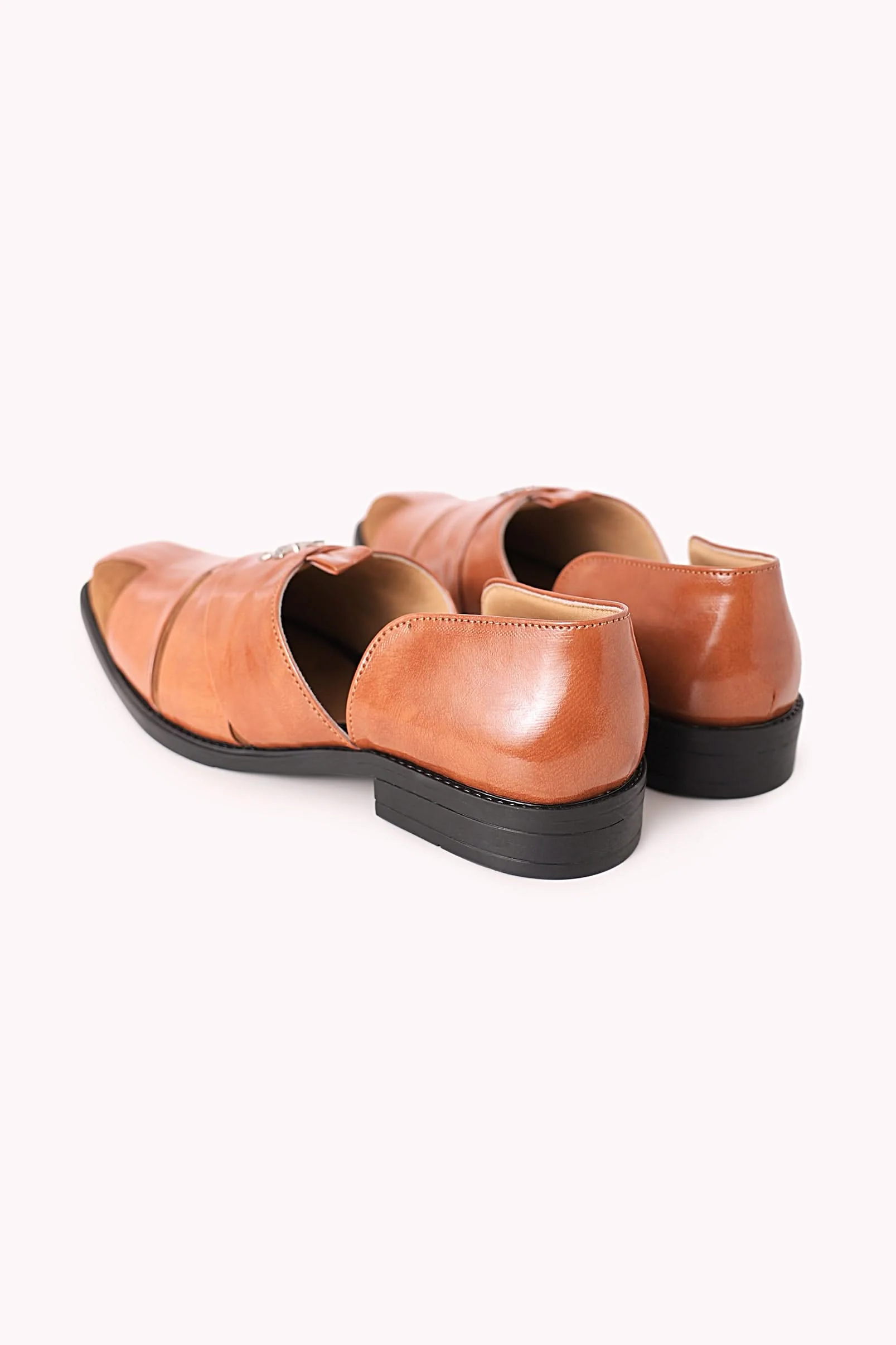 Brown Juttis with Cutwork Detail - Image 10