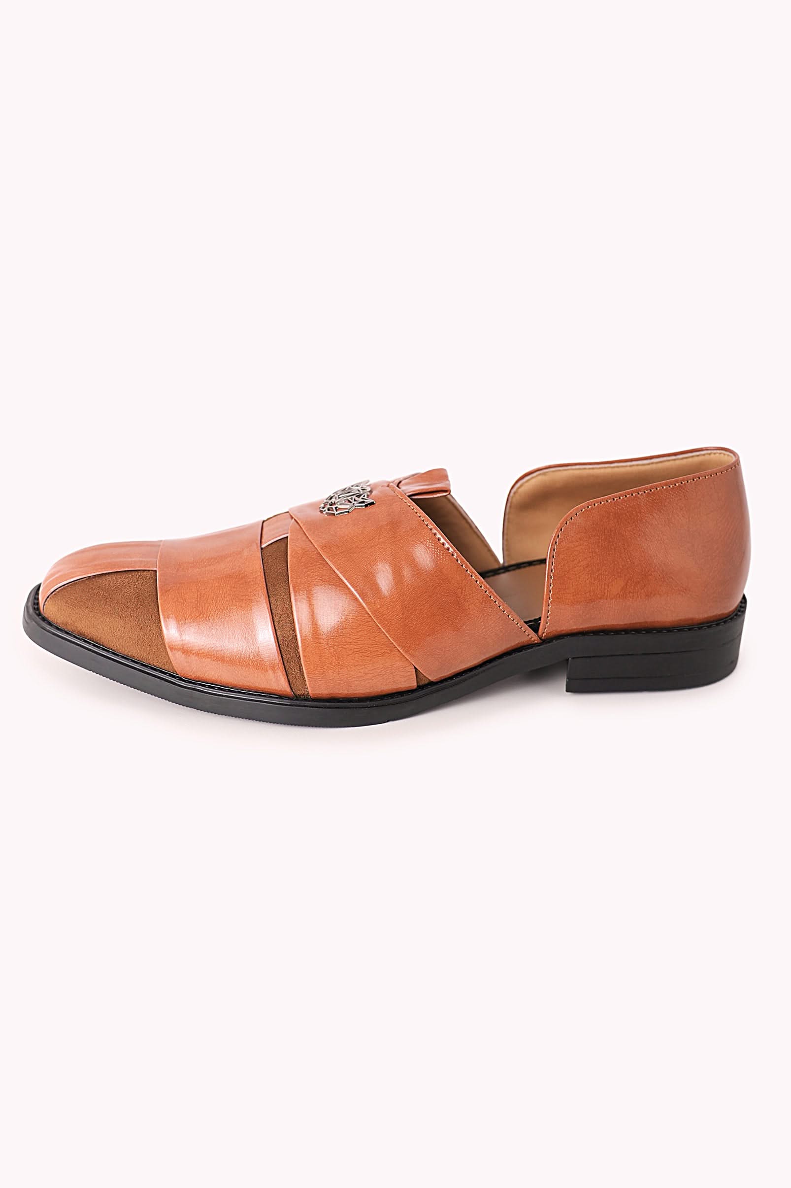 Brown Juttis with Cutwork Detail - Image 8
