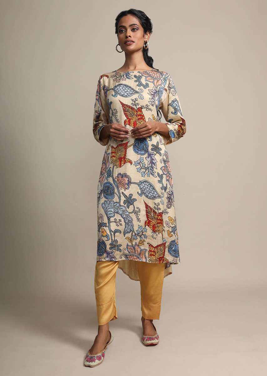 Cream Digital Floral Printed Top With Contrasting Golden Pants - Image 3