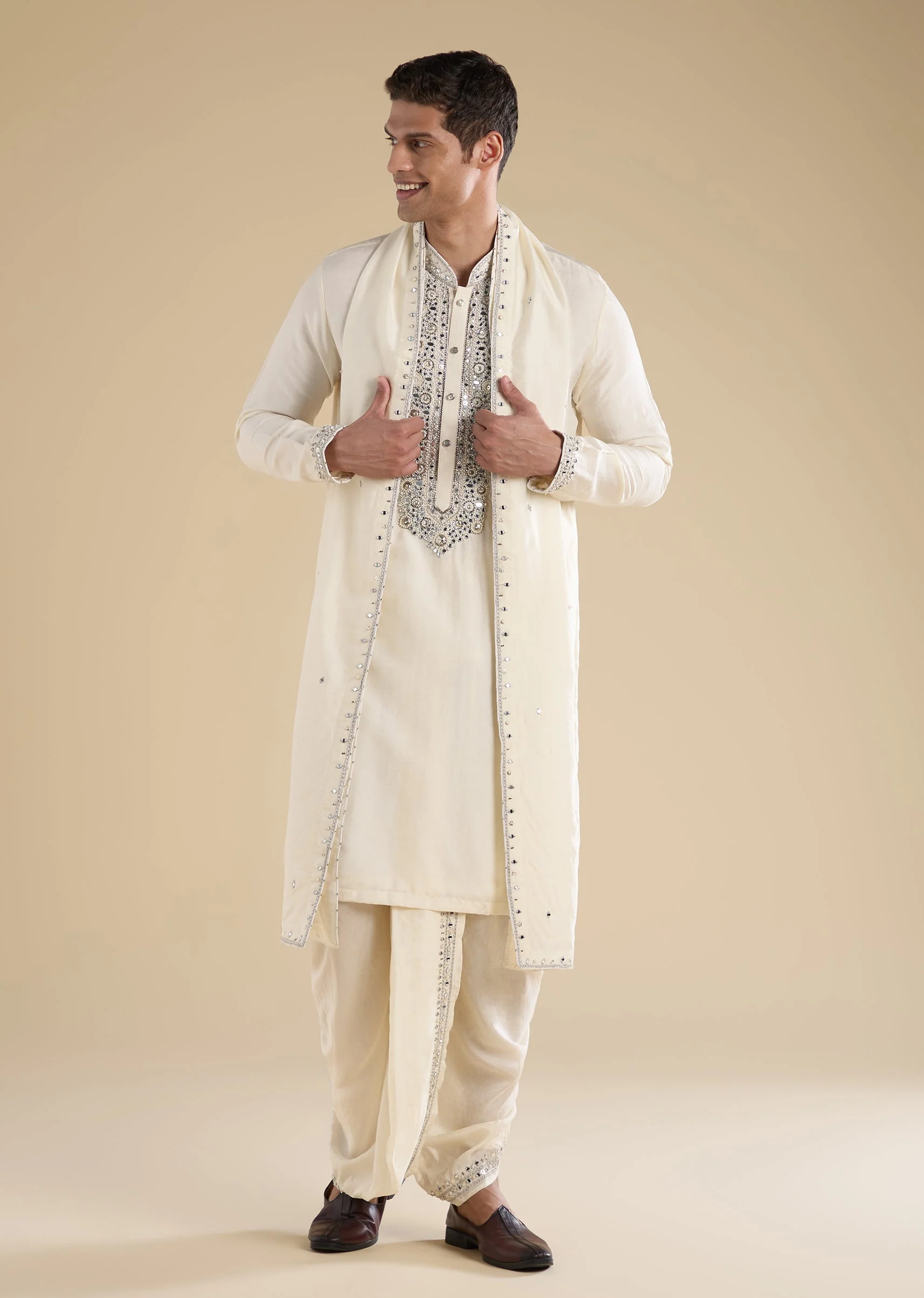 Cream Embellished Muhurtham Kurta Dhoti Set with Stole - Image 3