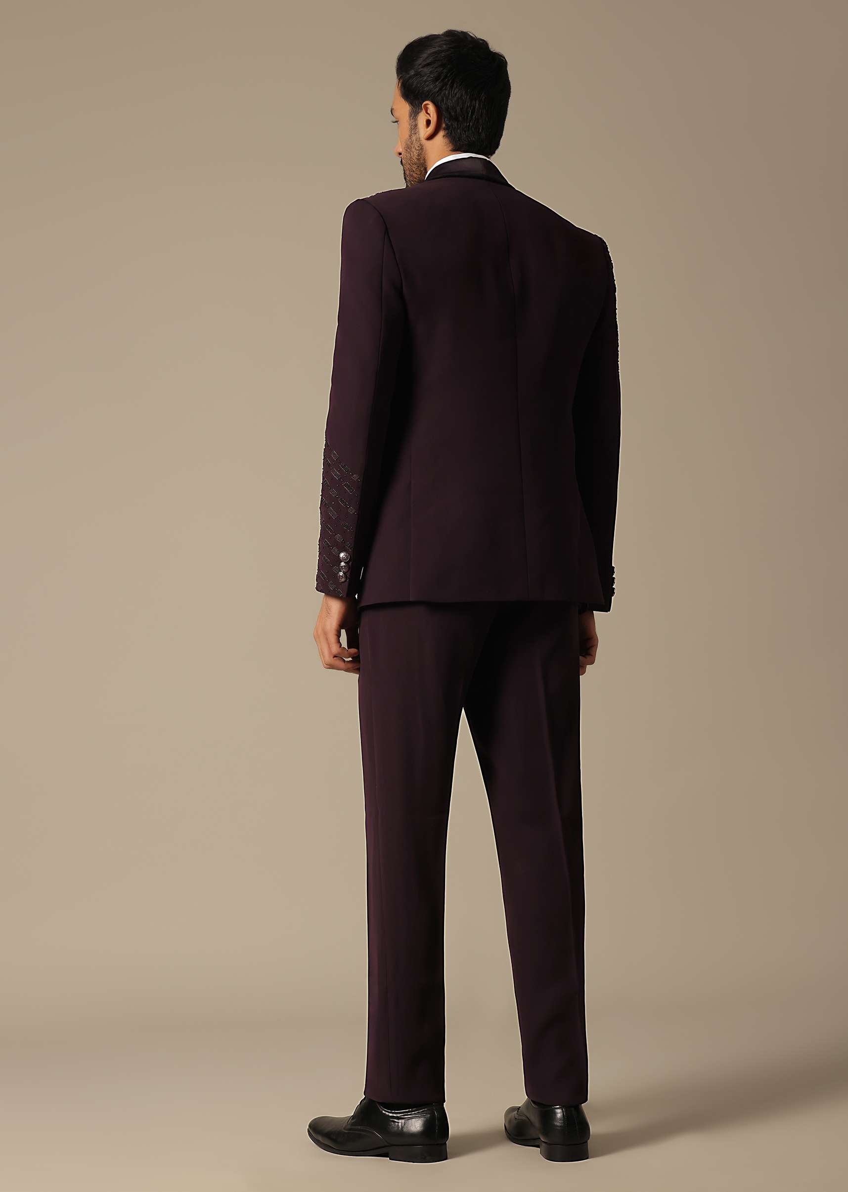 Embroidered Tuxedo Set for the Stylish Groom - Image 5