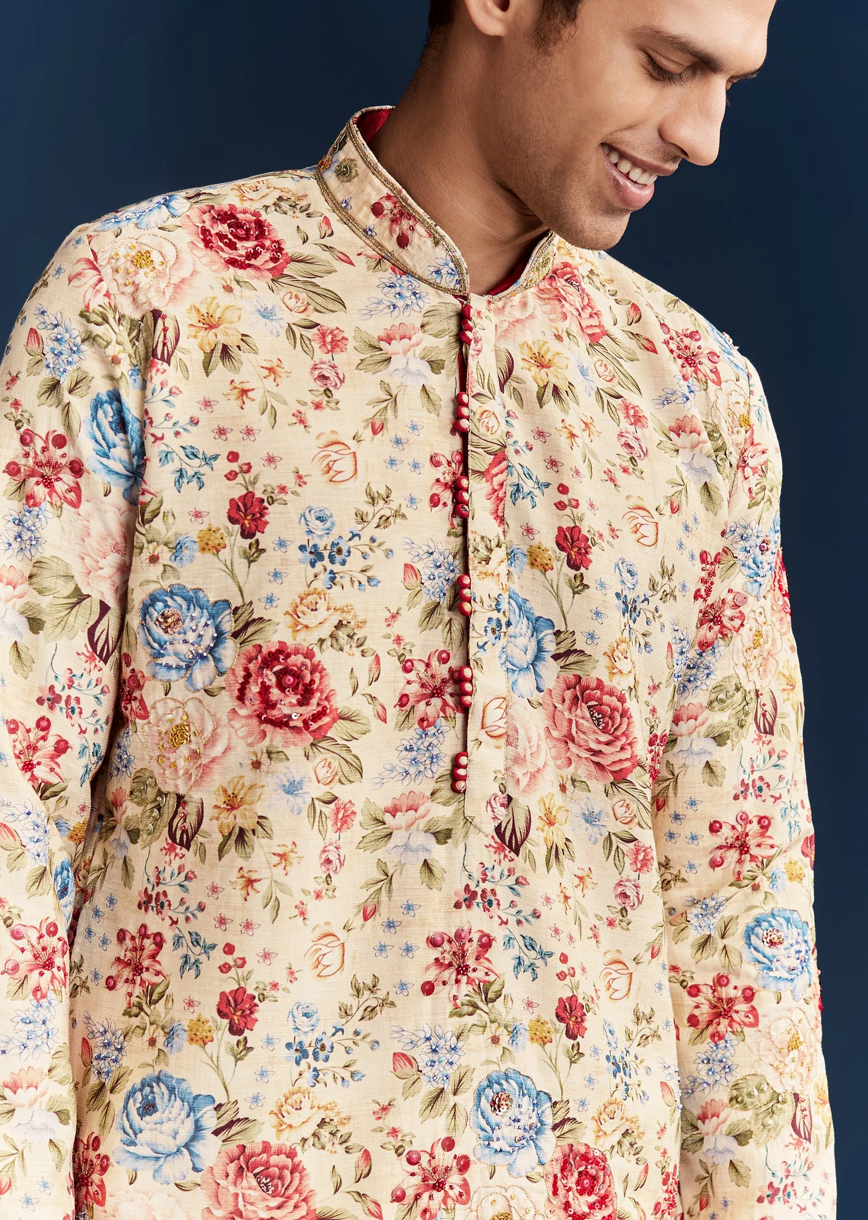 Floral Ivory Duo β Printed Saree For Her And Embroidered Kurta Set For Him - Image 9