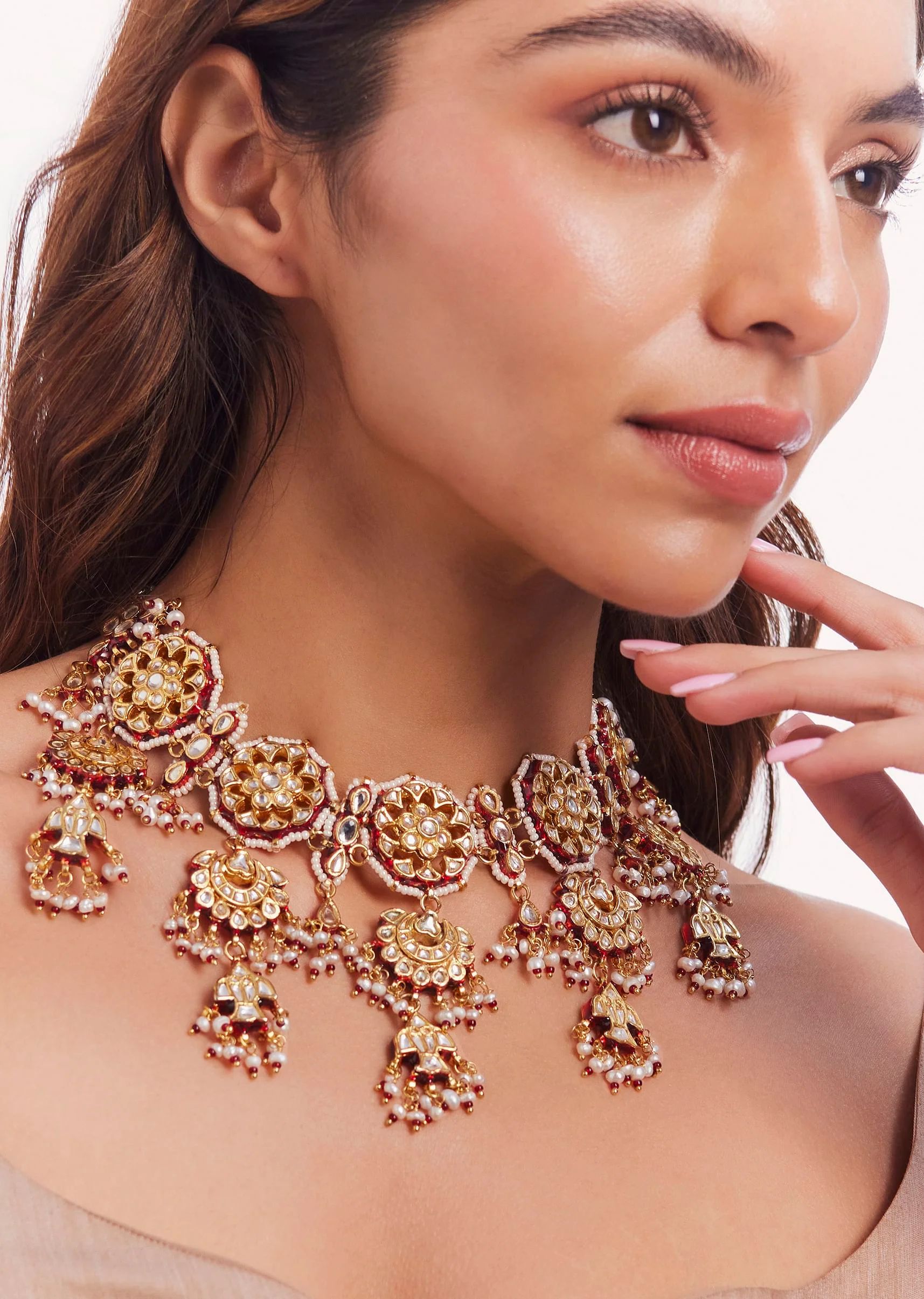 Gold Plated Kundan Studded And Dangling Beads Choker Necklace Set - Image 2