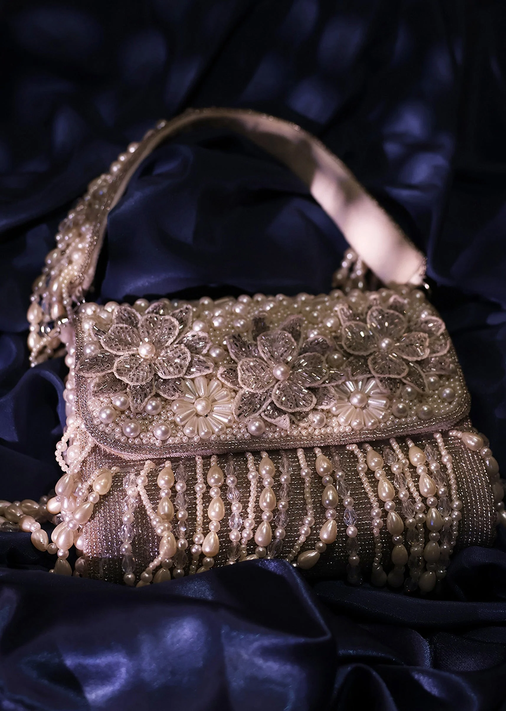 Gold Tassel Beaded Purse - Image 3