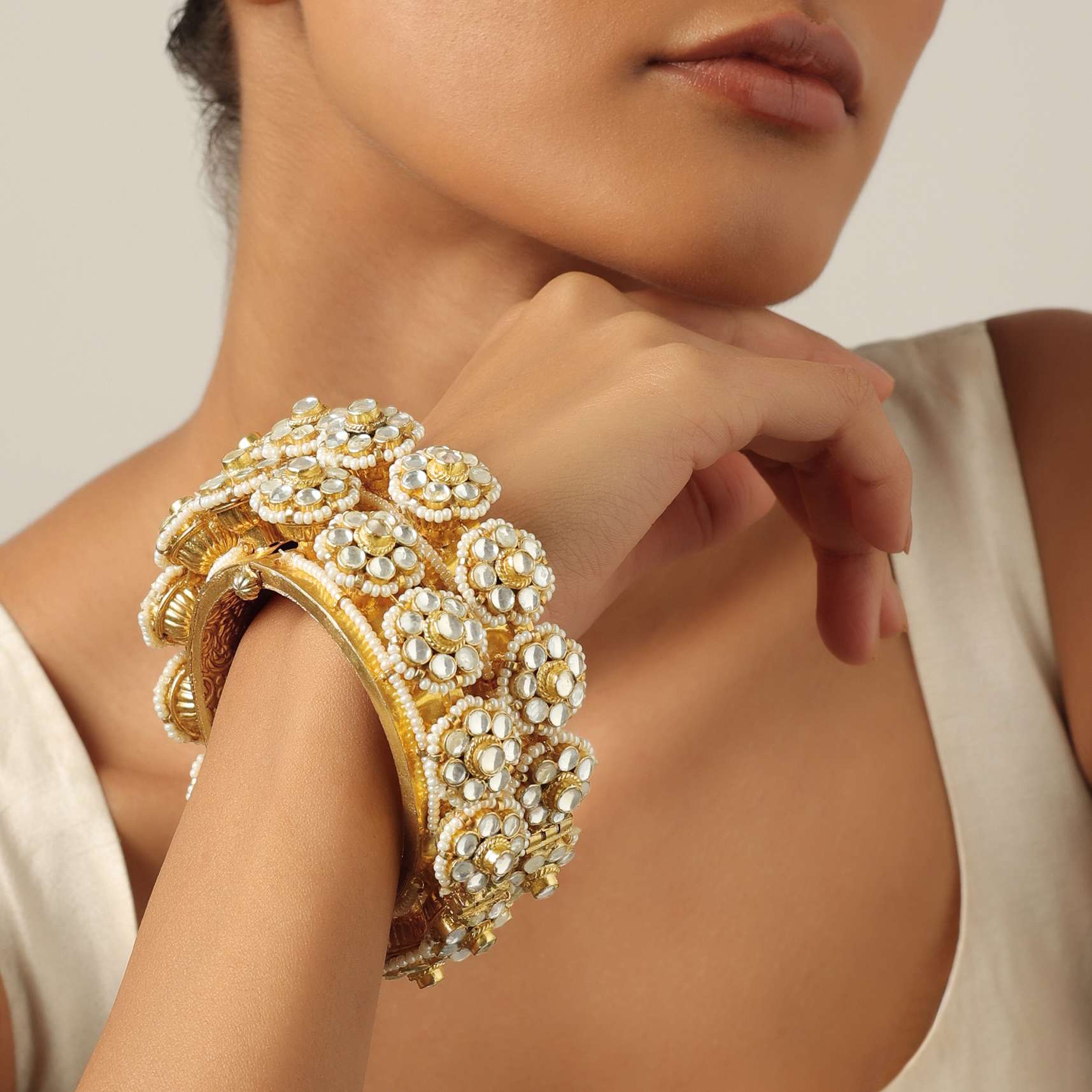 Gold Tone Kundan Bangle With Pearls And Floral Motifs - Image 3