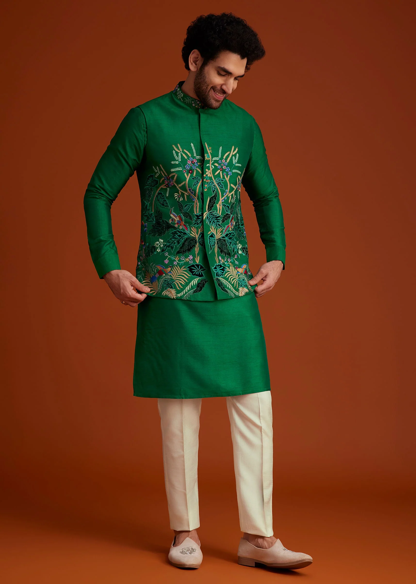 Green Floral Resham Embroidered Kurta Jacket Set - Image 3