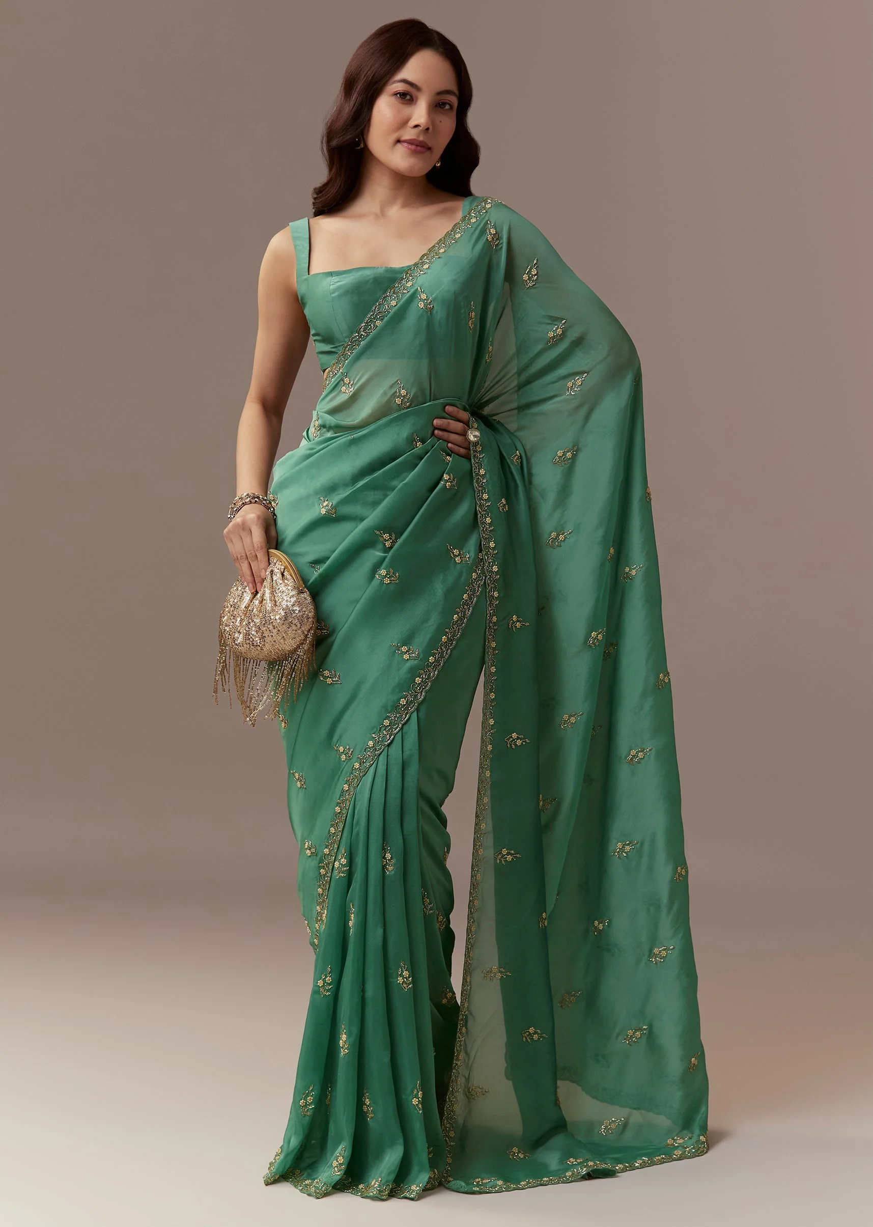 Green Kora Silk Saree With Cutdana Beads And Stone Embroidery - Image 3