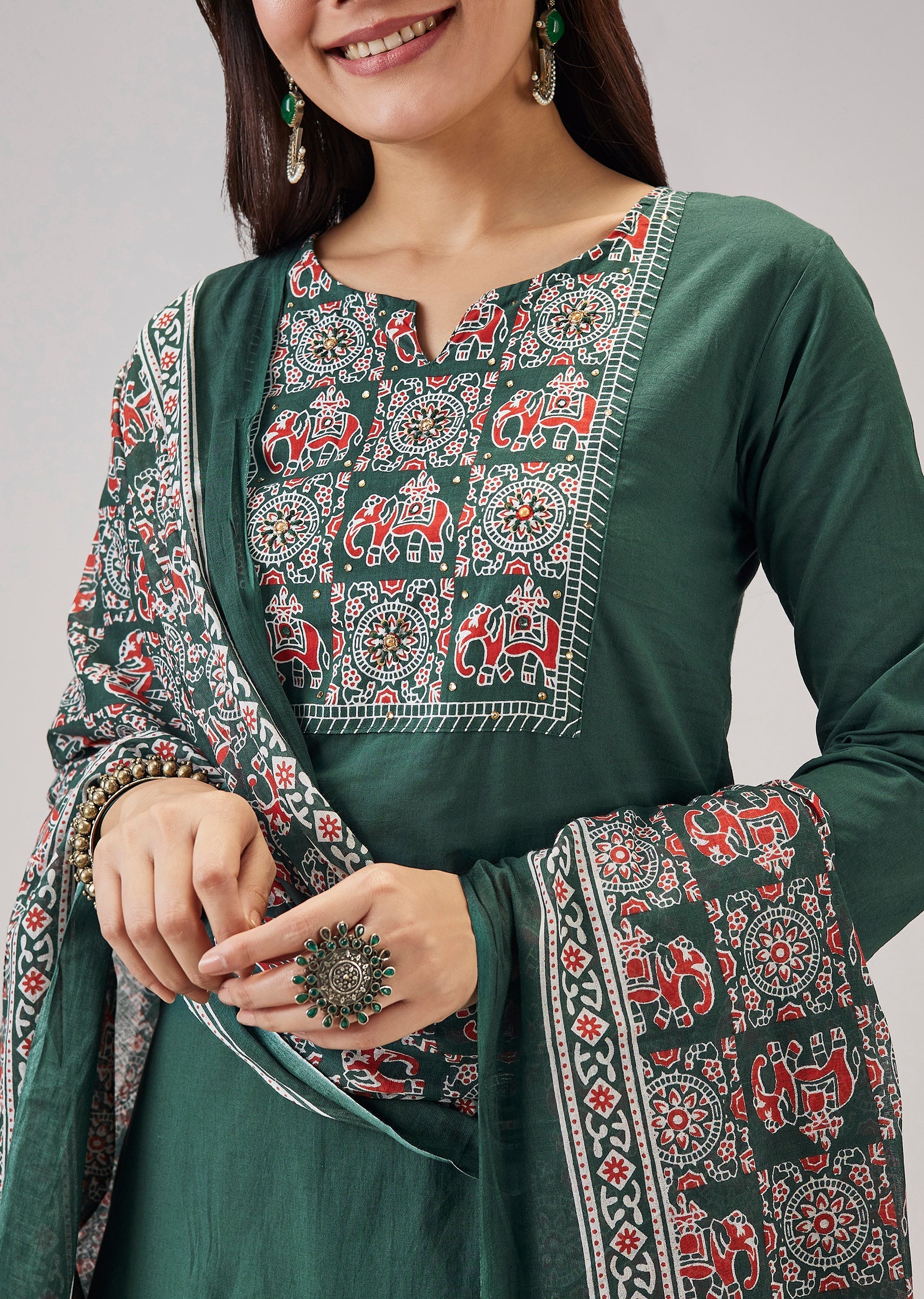 Green Printed Cotton Kurta Set And Dupatta - Image 2