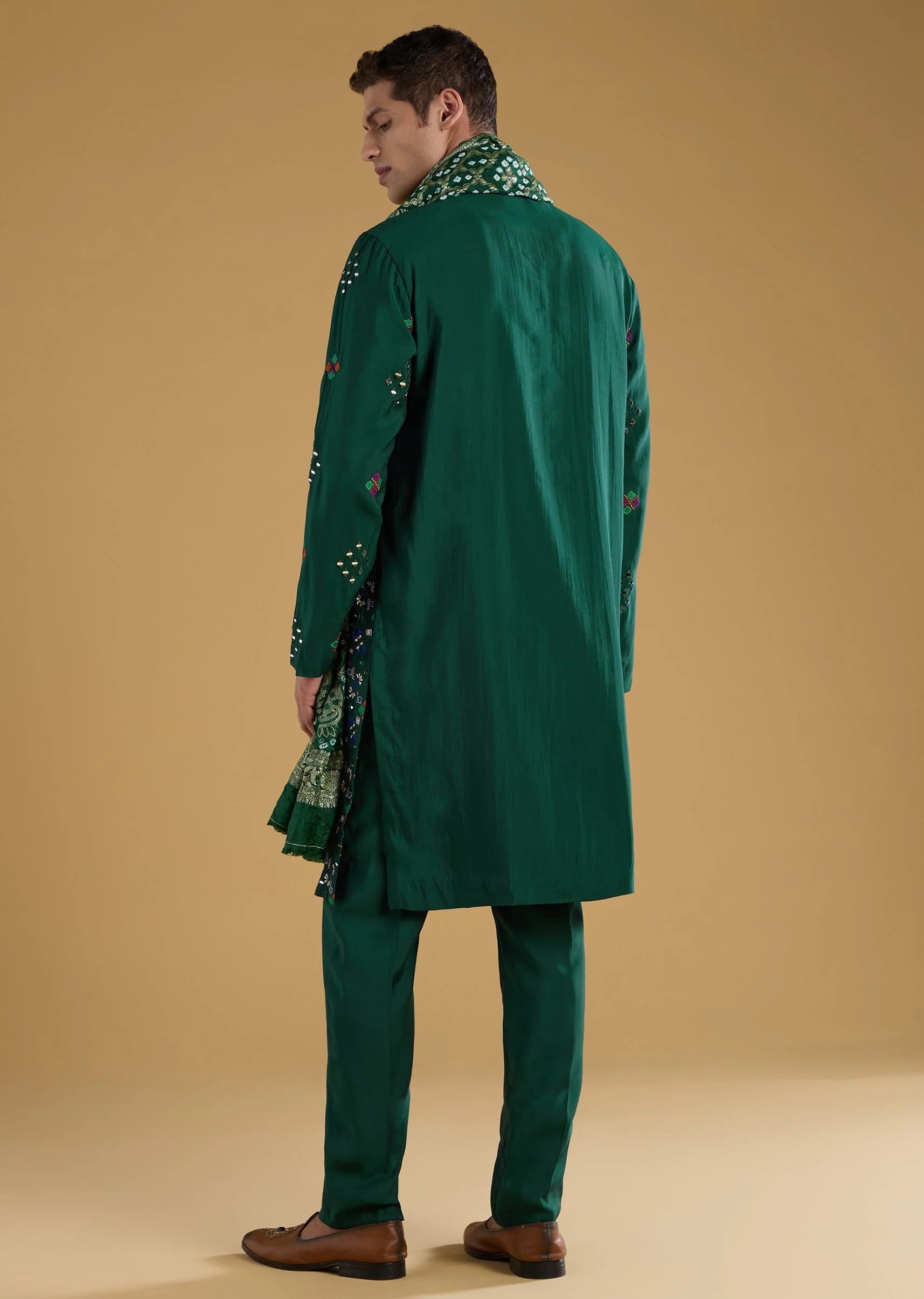 Green Silk Thread Work Men's Kurta Set with Dupatta - Image 5