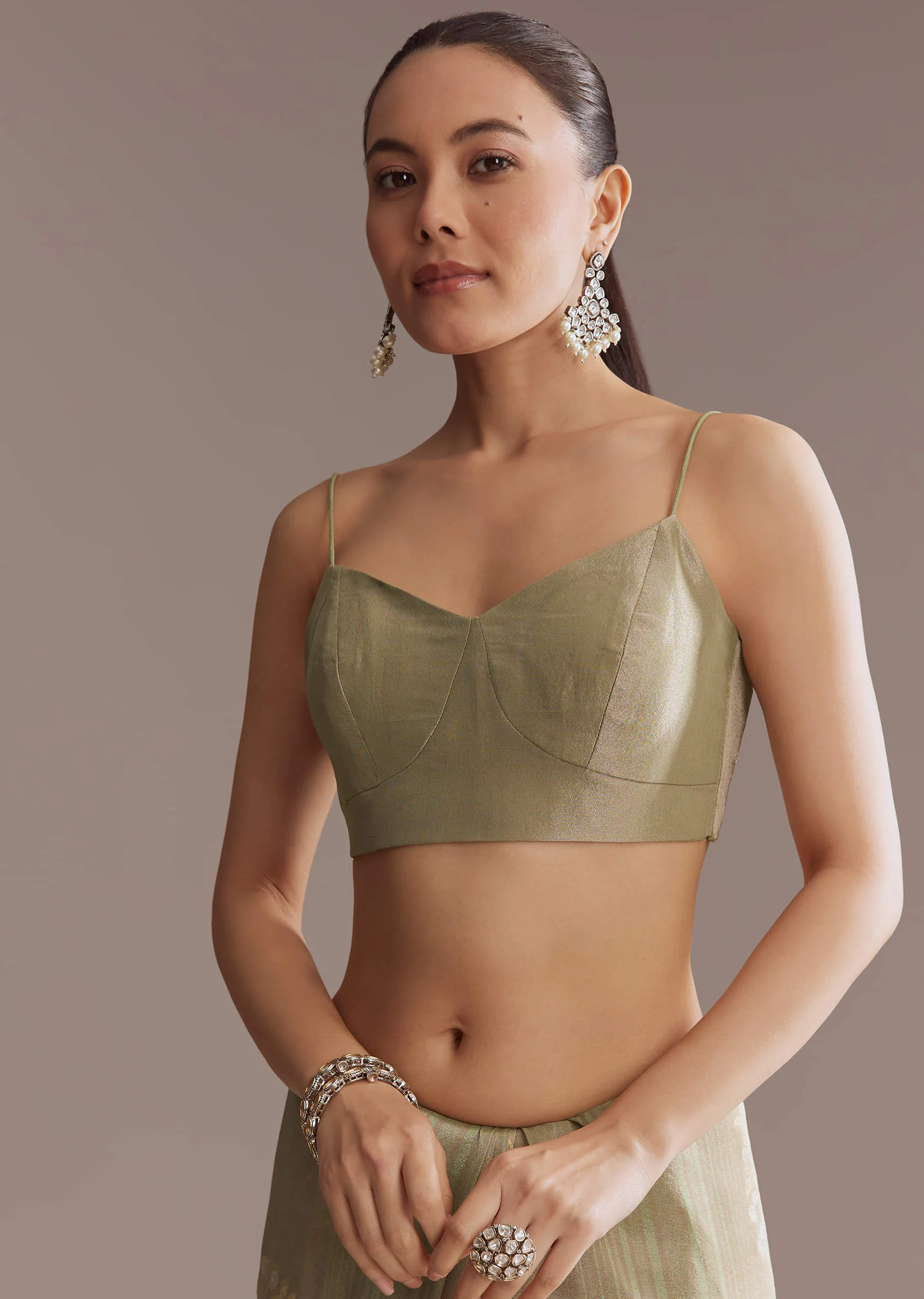Green Tissue Saree With Mirror And Bead Embroidery - Image 6