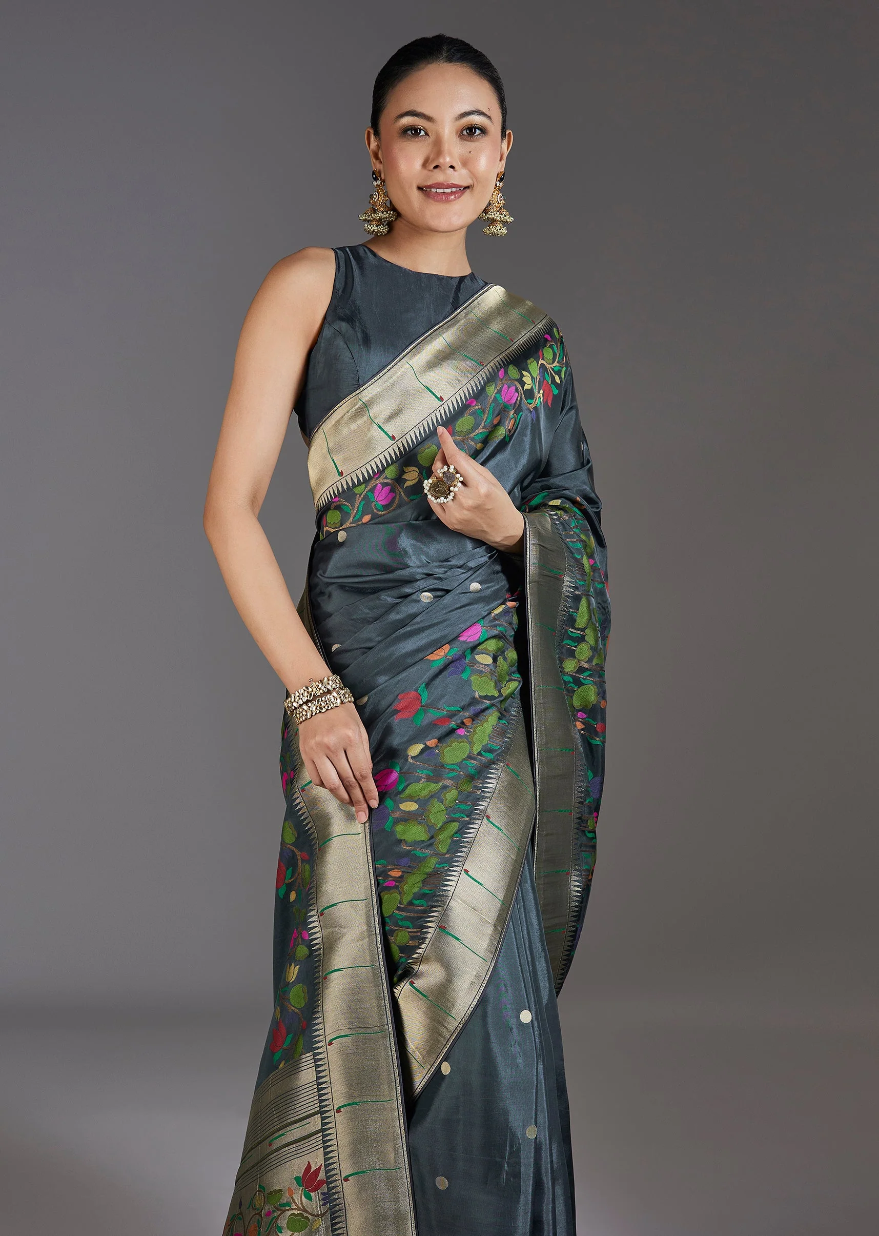Grey Dola Silk Saree - Image 5