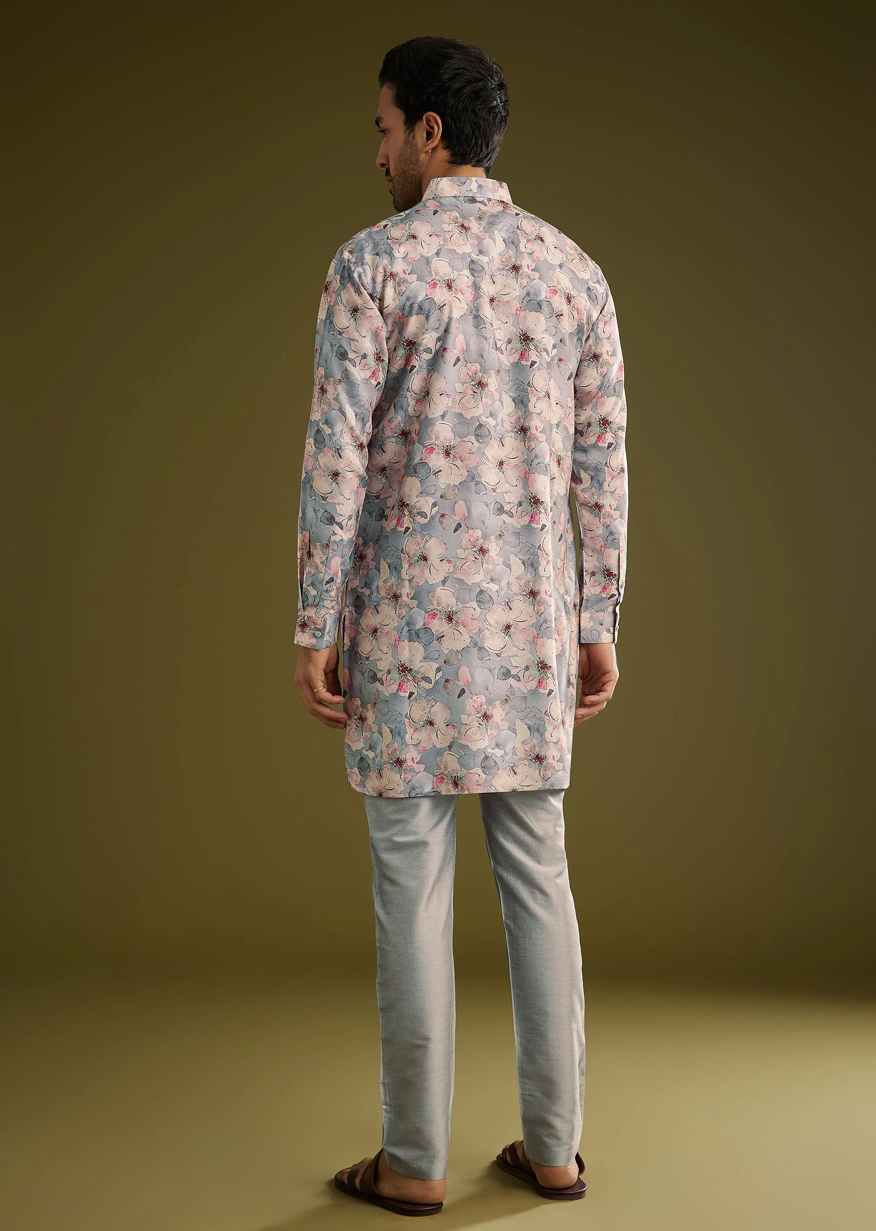 Grey Floral Printed Short Zipper Kurta Set - Image 5
