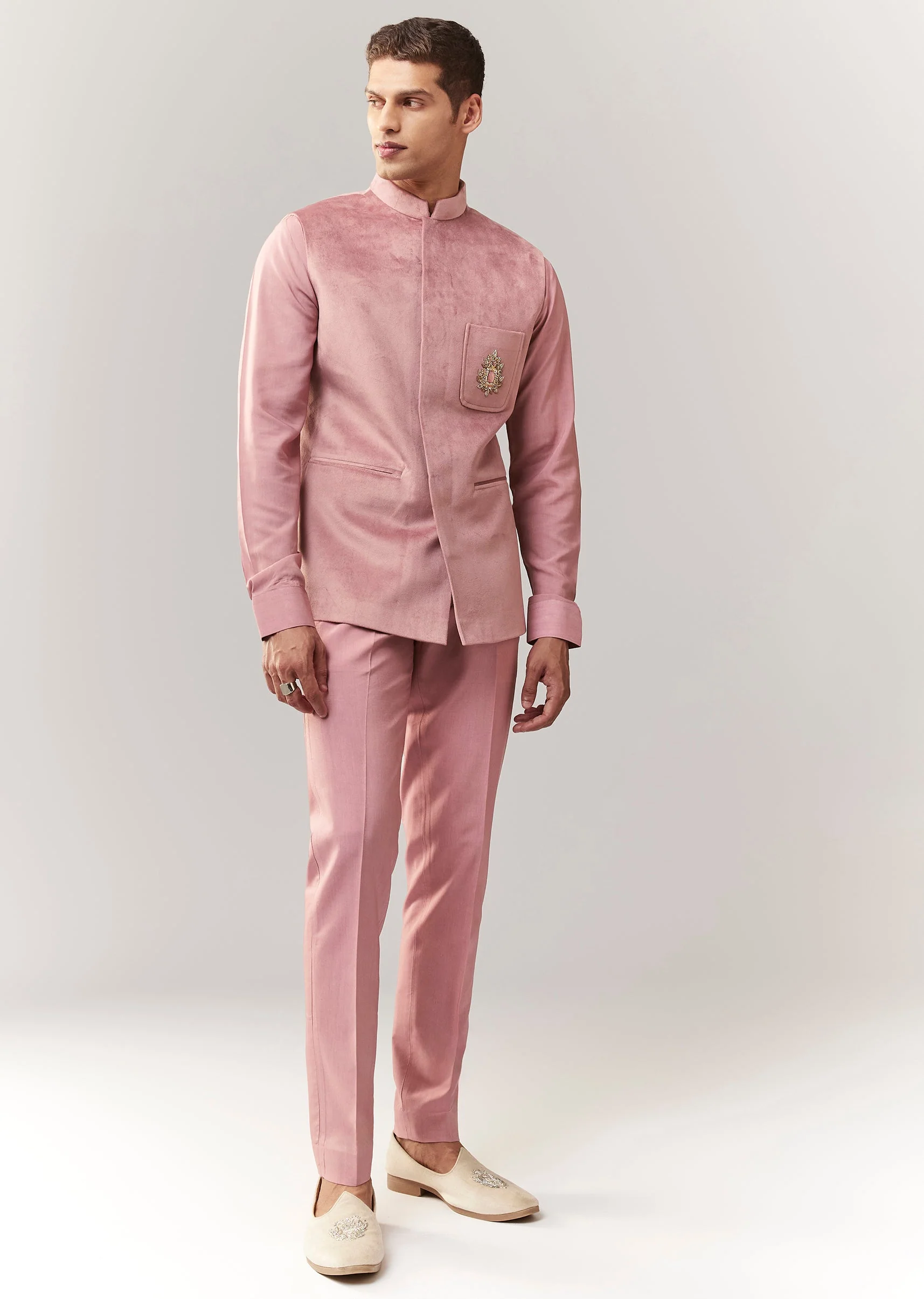 Mauve Suede Bandi Set With Motifs Beads Cutdana And Zardosi - Image 2