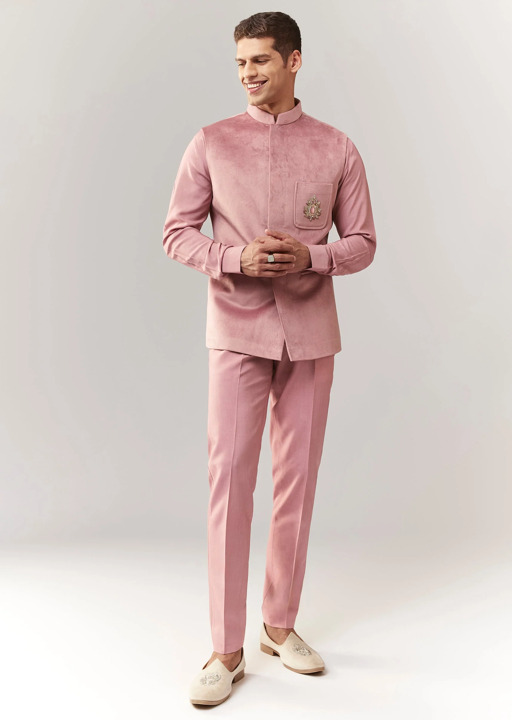 Mauve Suede Bandi Set With Motifs Beads Cutdana And Zardosi - Image 4