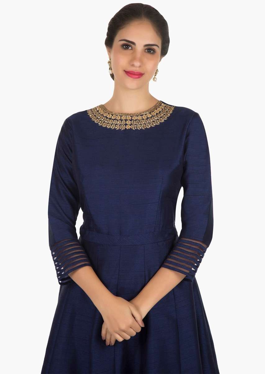 Navy Blue Anarkali Suit In Silk With A Banarasi Brocade Dupatta Adorned In Cutdana And Kundan Work - Image 3