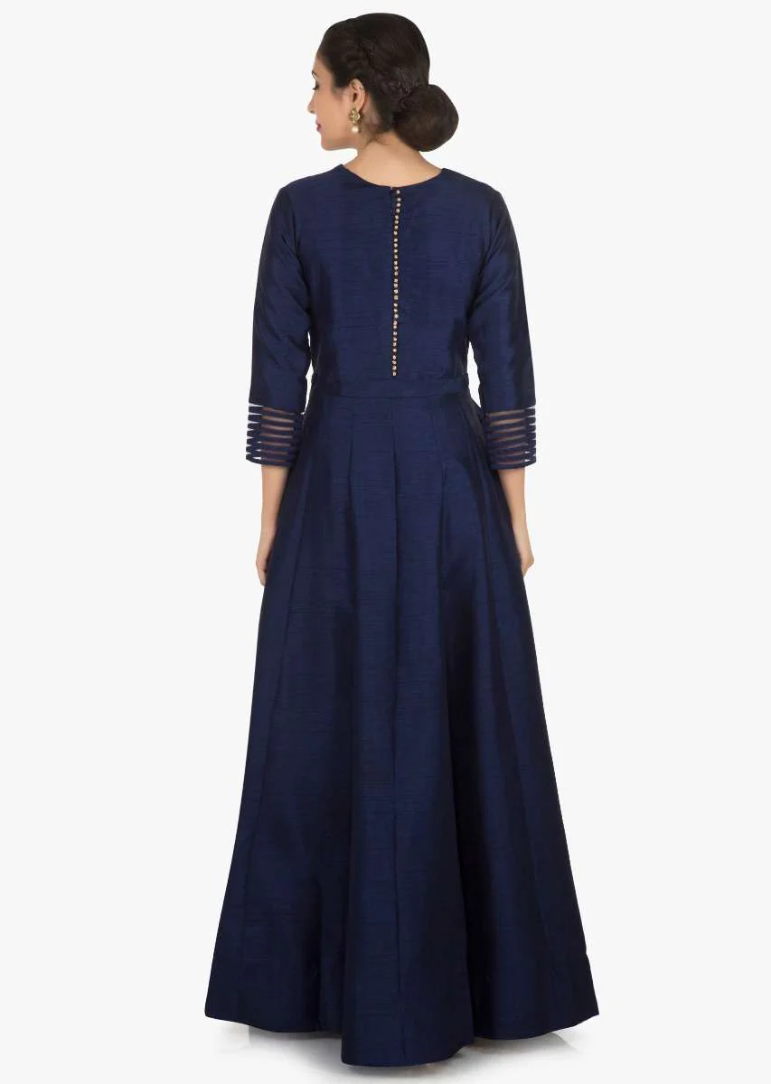 Navy Blue Anarkali Suit In Silk With A Banarasi Brocade Dupatta Adorned In Cutdana And Kundan Work - Image 4