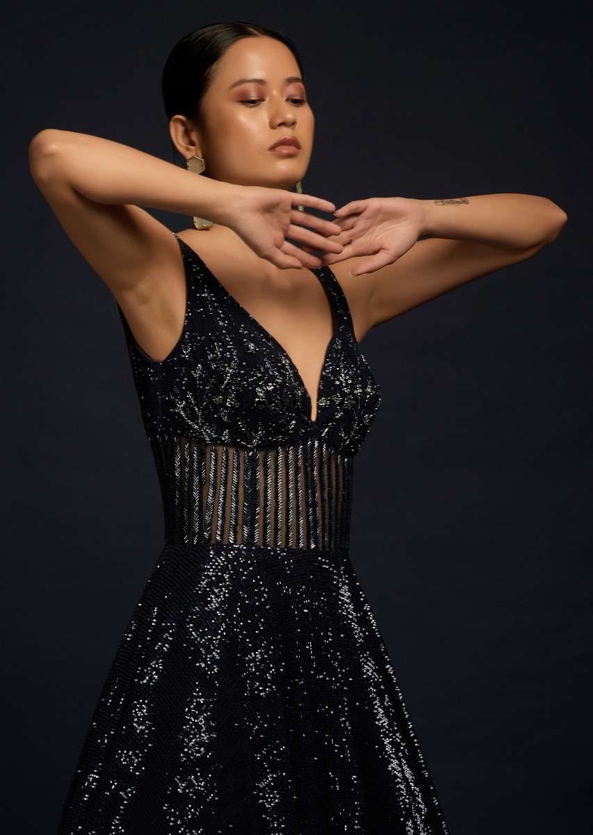 Navy Blue Gown Embellished In Sequins With Cut Dana Embellished Sheer Waist And Deep Sweetheart Neckline - Image 3