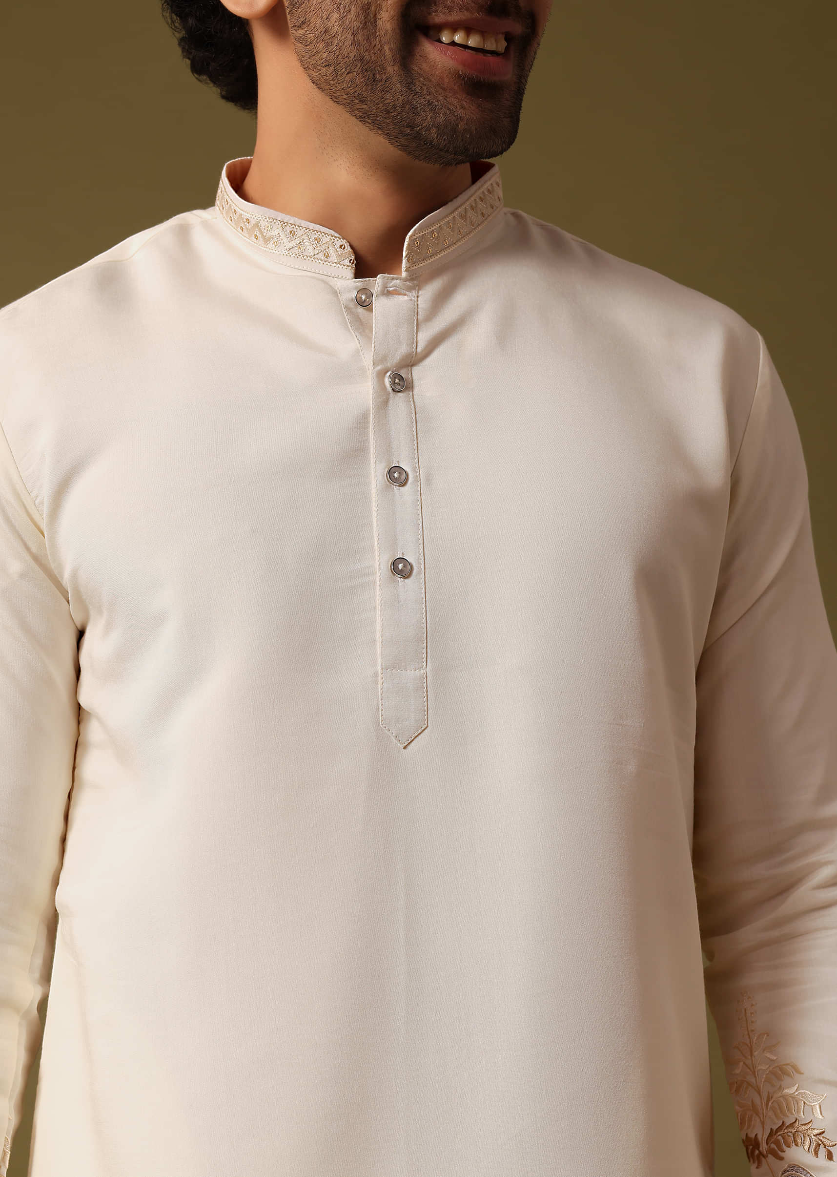 Off White Kurta Set In Resham Work For Men - Image 6