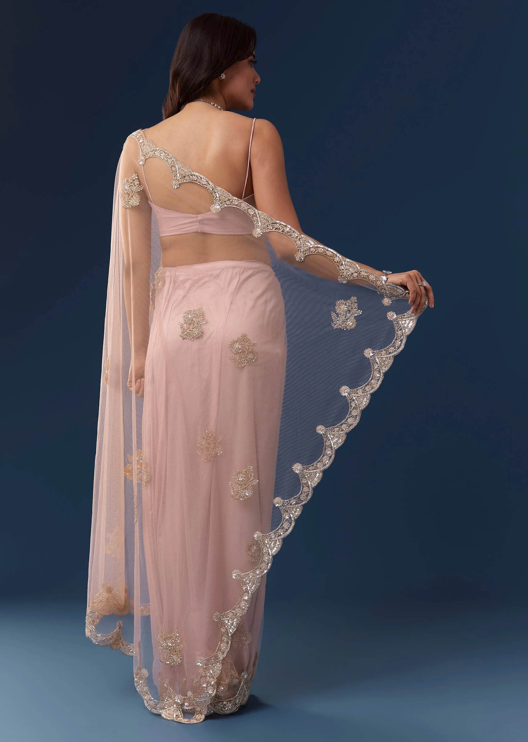 Peach Net Saree With Deep Scallop Border And Butti Embroidery - Image 4