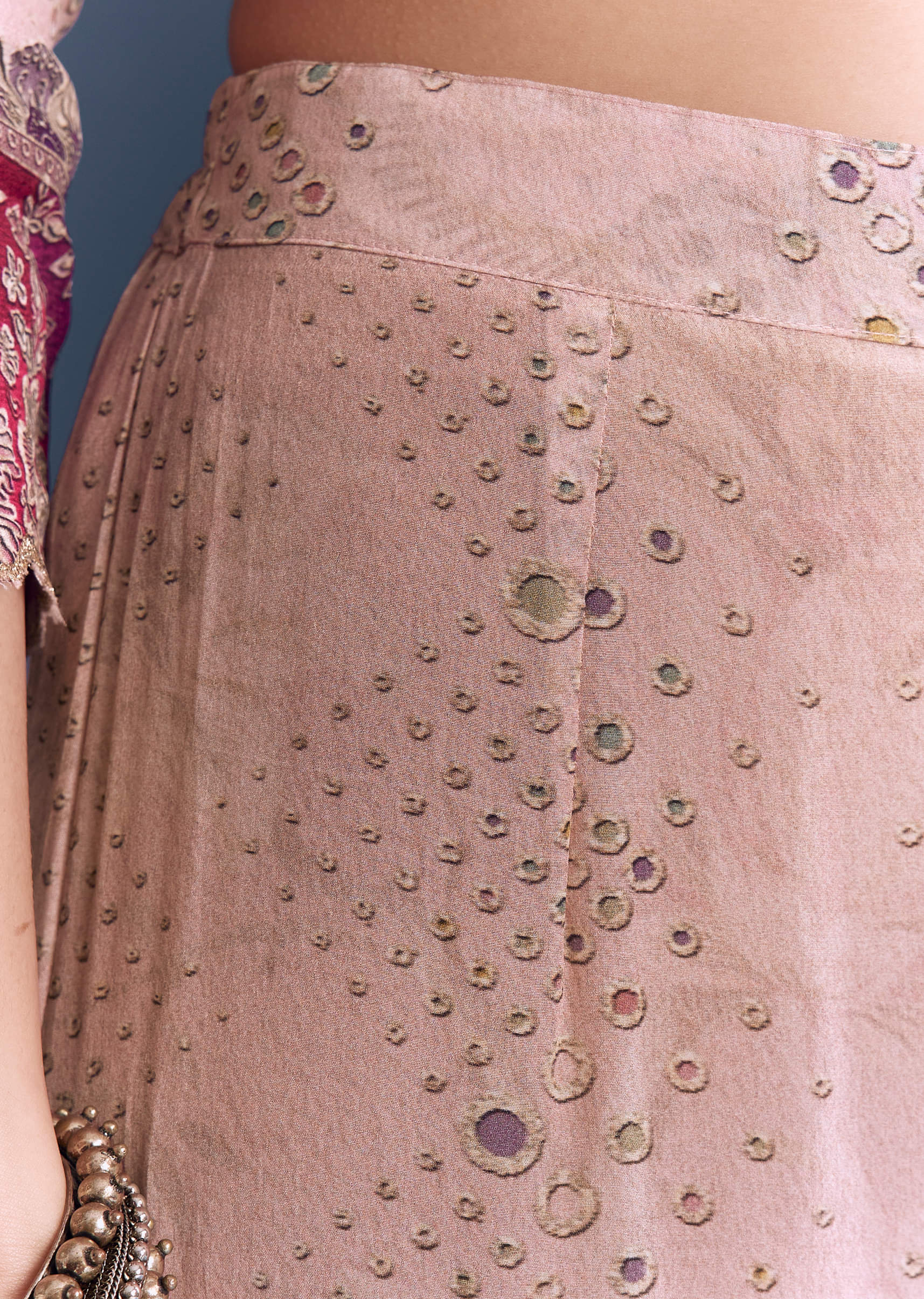 Pink Crepe Kurta Set With Indie Print And Zari Work - Image 6