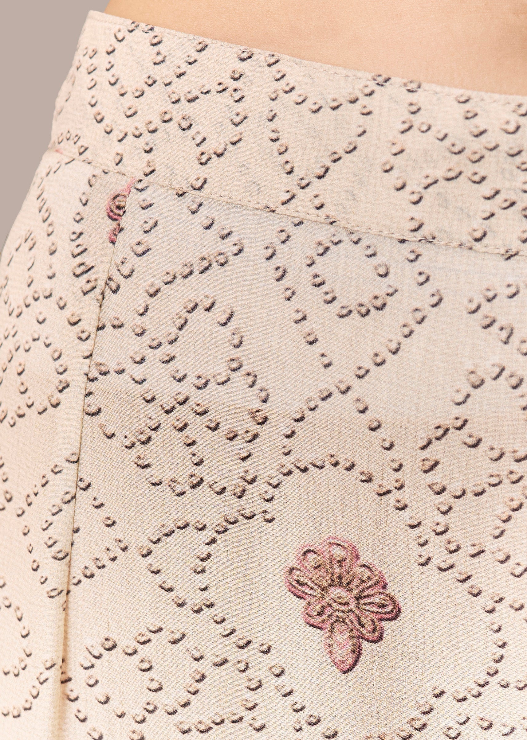Pink Ombre Printed Kurta Set With Pant And Dupatta - Image 6
