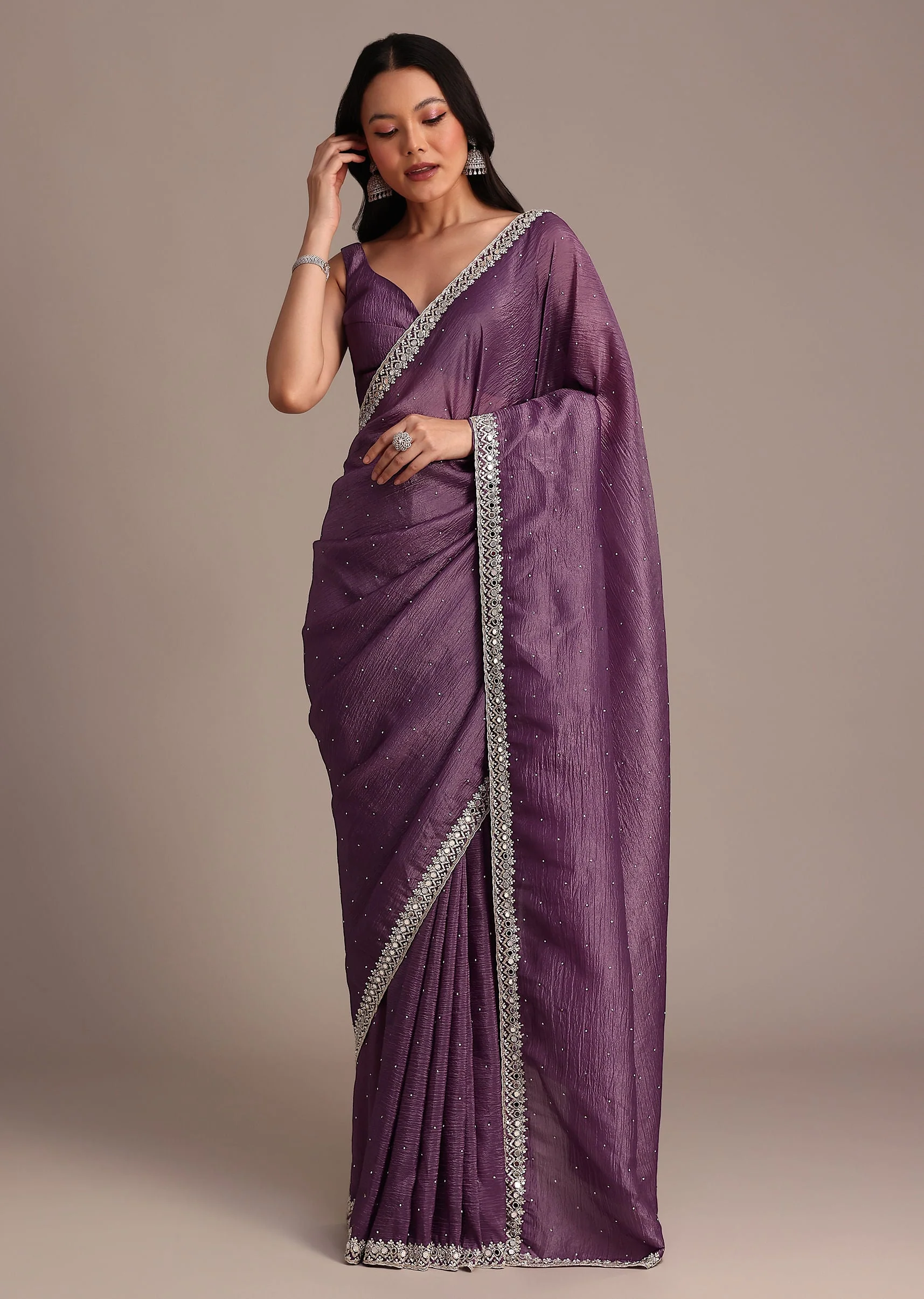 Purple Crushed Tissue Saree With Mirror And Cutdana Embellished Border - Image 5