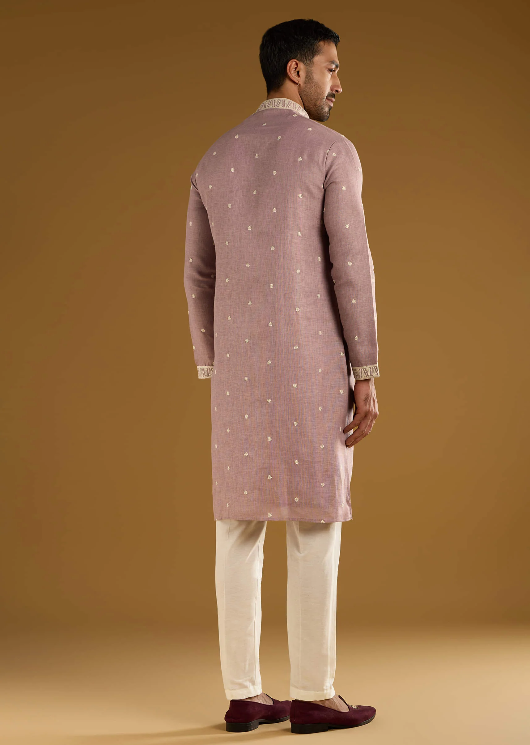 Purple Silk Kurta Set For Men With Resham Embroidery - Image 5