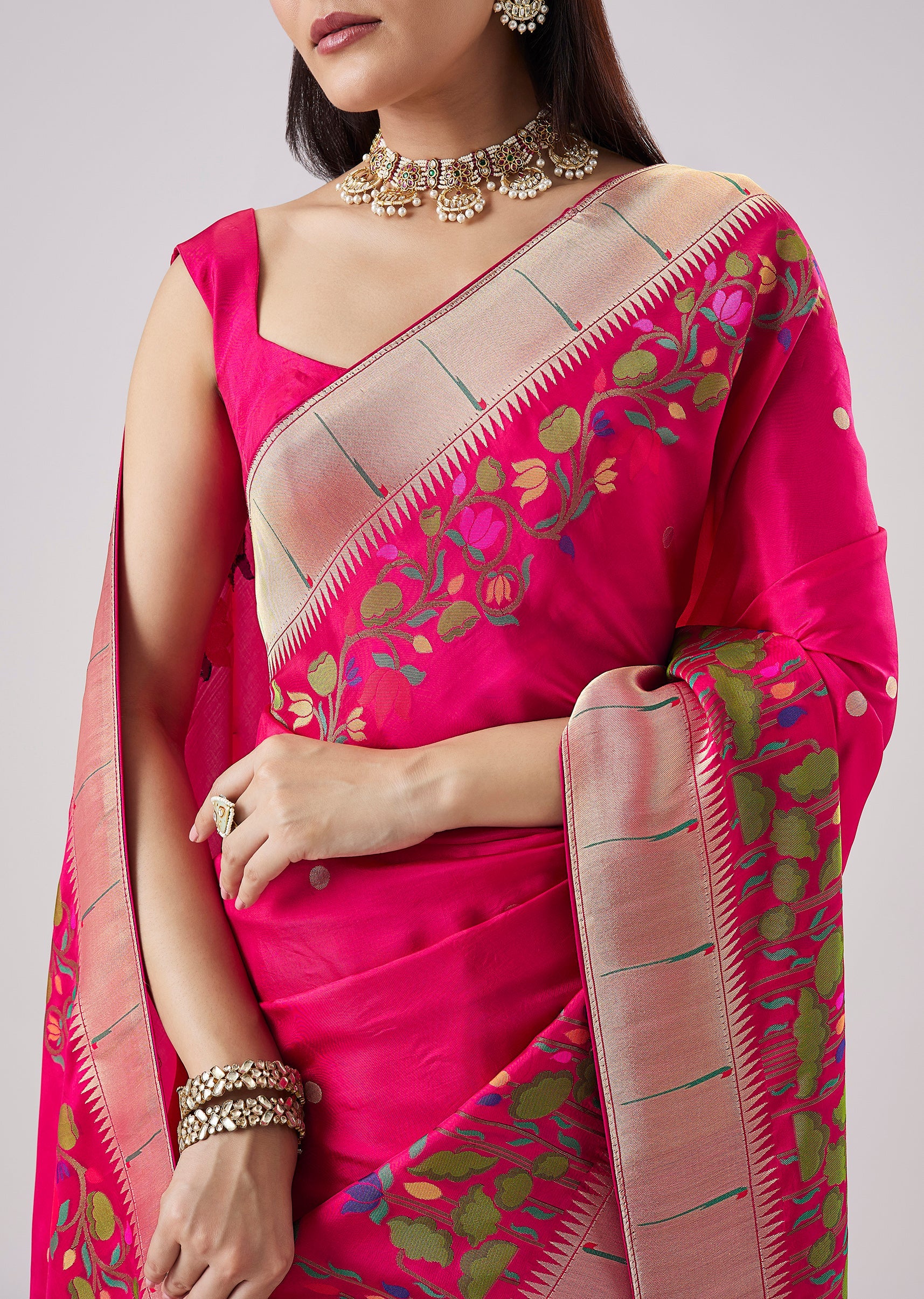 Rani Pink Woven Motif Saree With Unstitched Blouse - Image 2