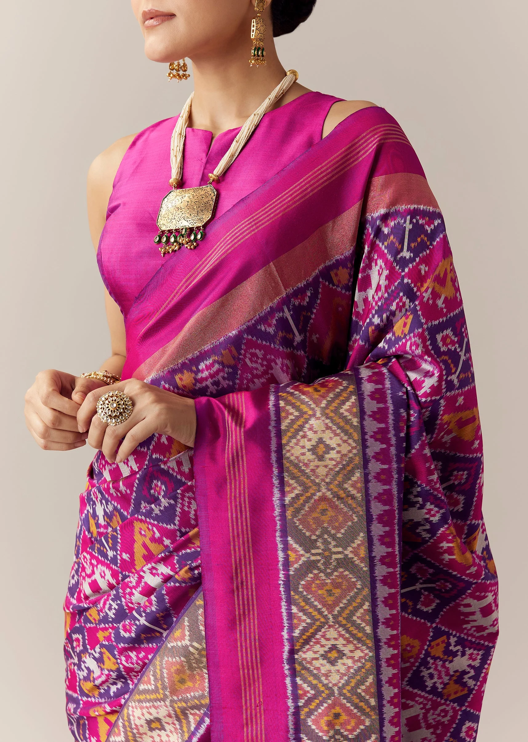 Violet Ikkat Geometric Weave Saree with Unstitched Blouse - Image 2