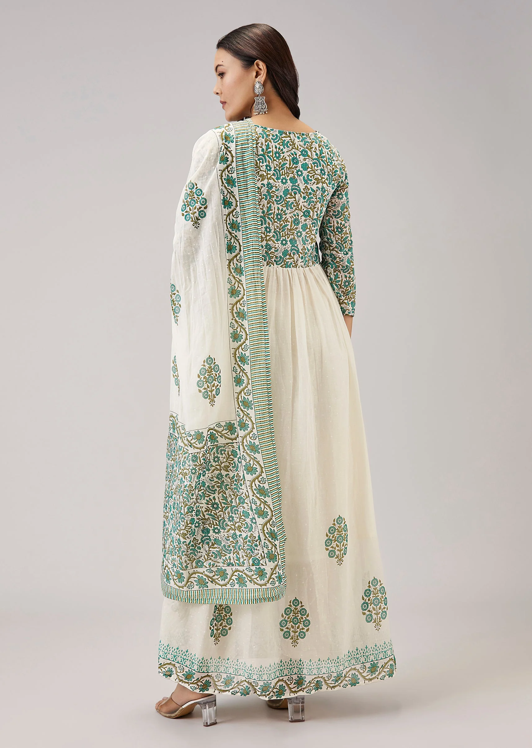White Handcrafted Anarkali With Beads And Thread Embroidery - Image 5