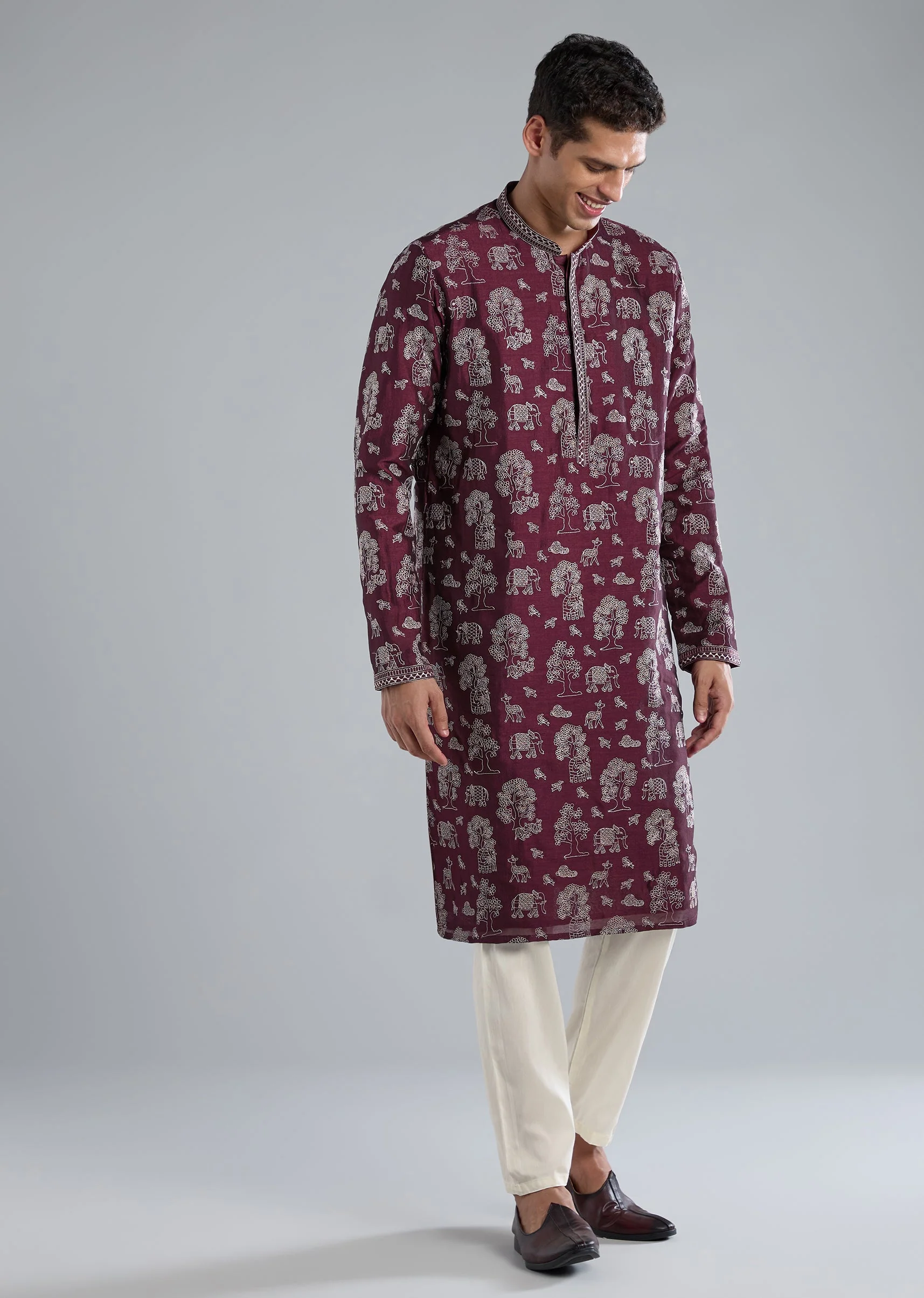 Wine Kurta Set With Thread And Resham Detailing - Image 3