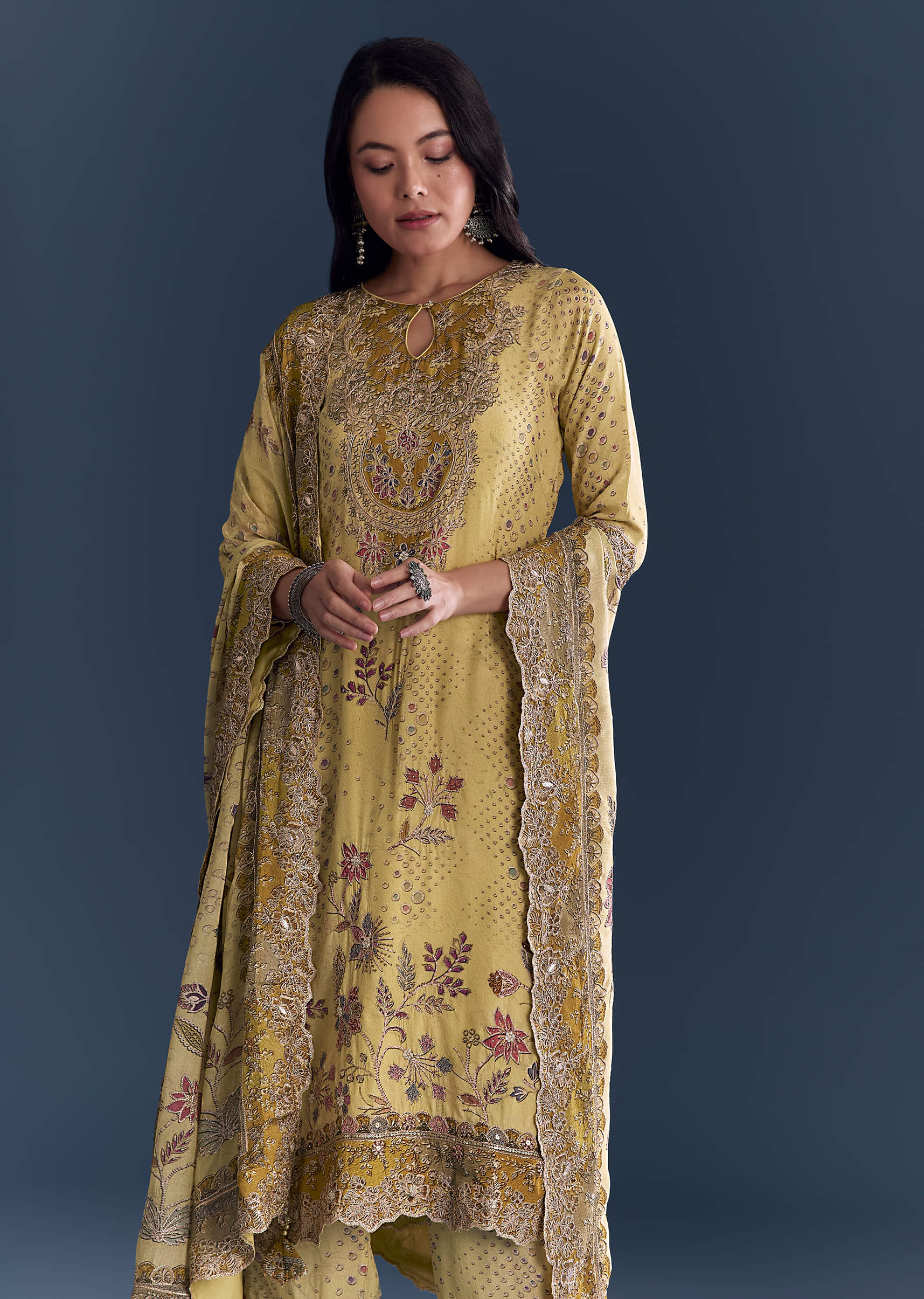Yellow Crepe Kurta Set With Indie Print And Zari Work - Image 4