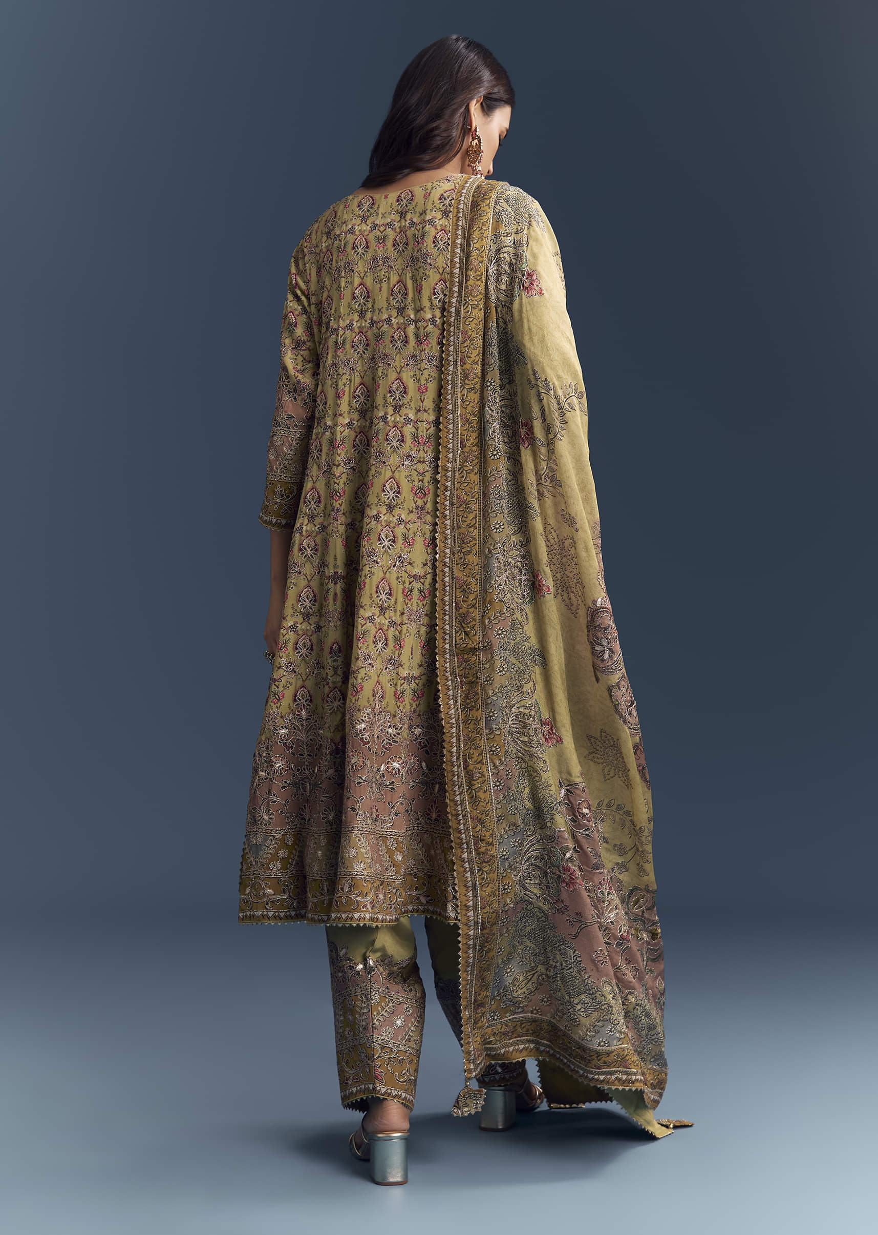 Yellow Crepe Printed Kurta Set With Gota Work - Image 5