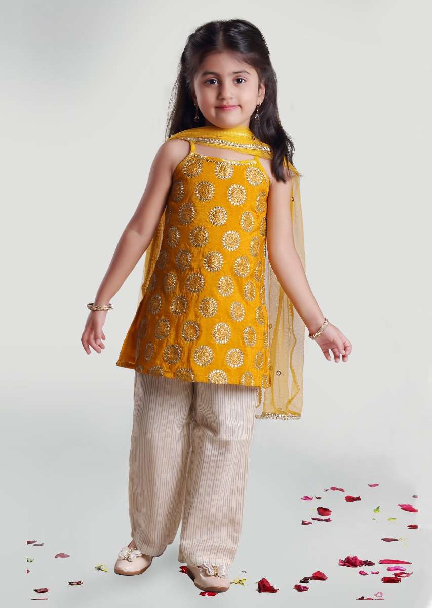 Kalki Girls Yellow Kurta Set In Brocade Silk With Off White Chanderi Pants By Mini Chic - Image 10